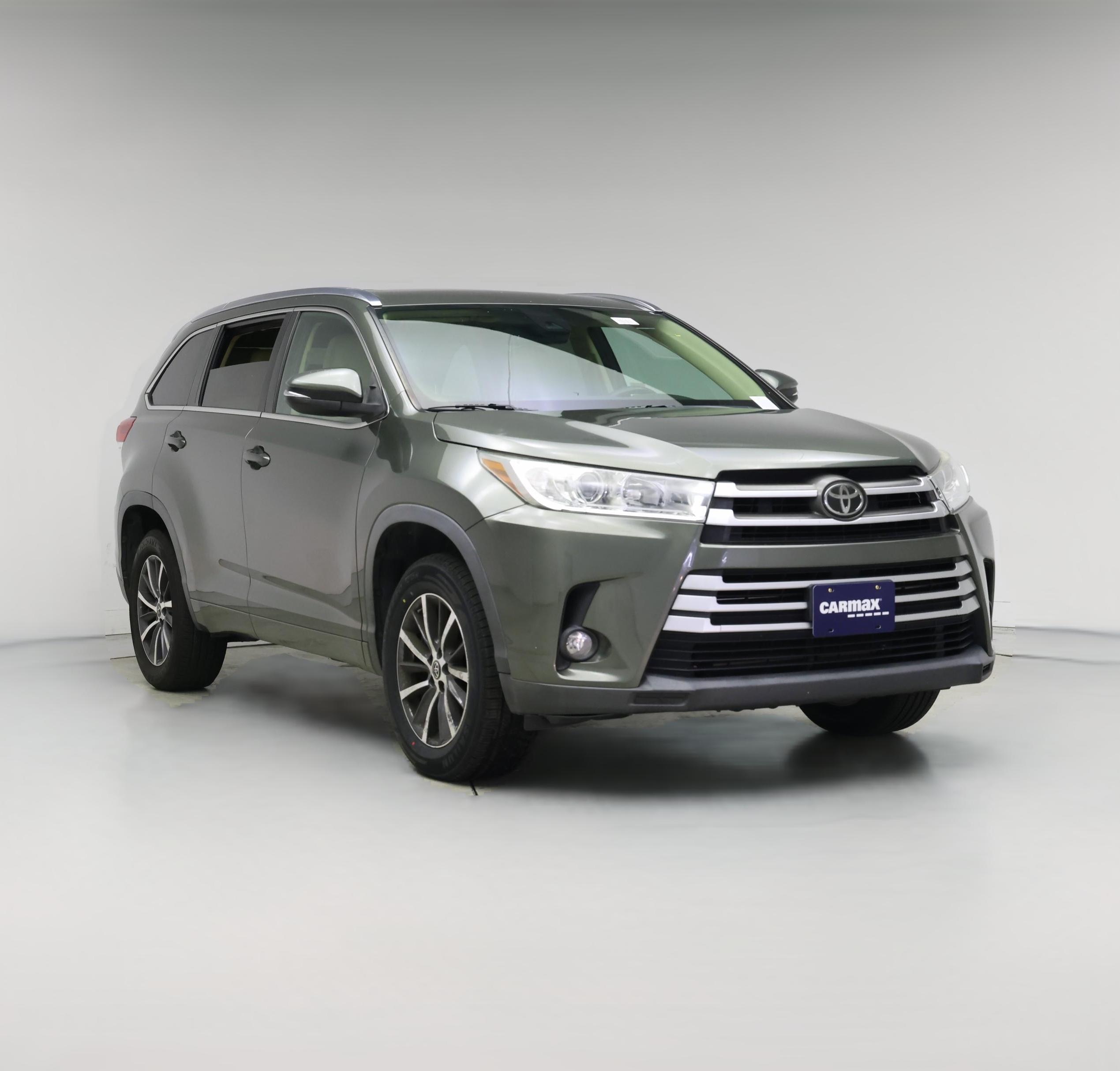 Thumbnail: 2017 Toyota Highlander - 1