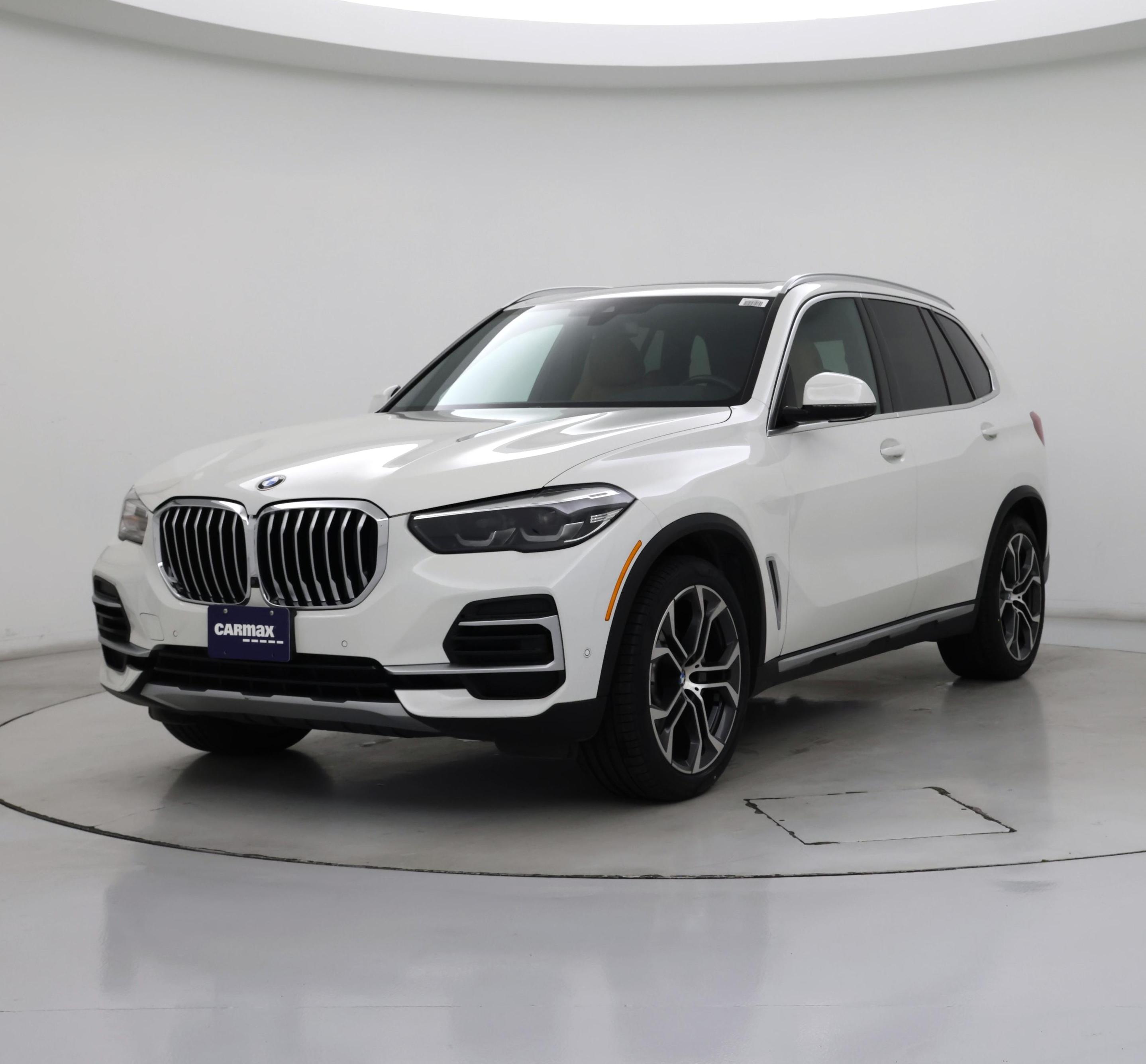 Thumbnail: 2023 BMW X5 - 4
