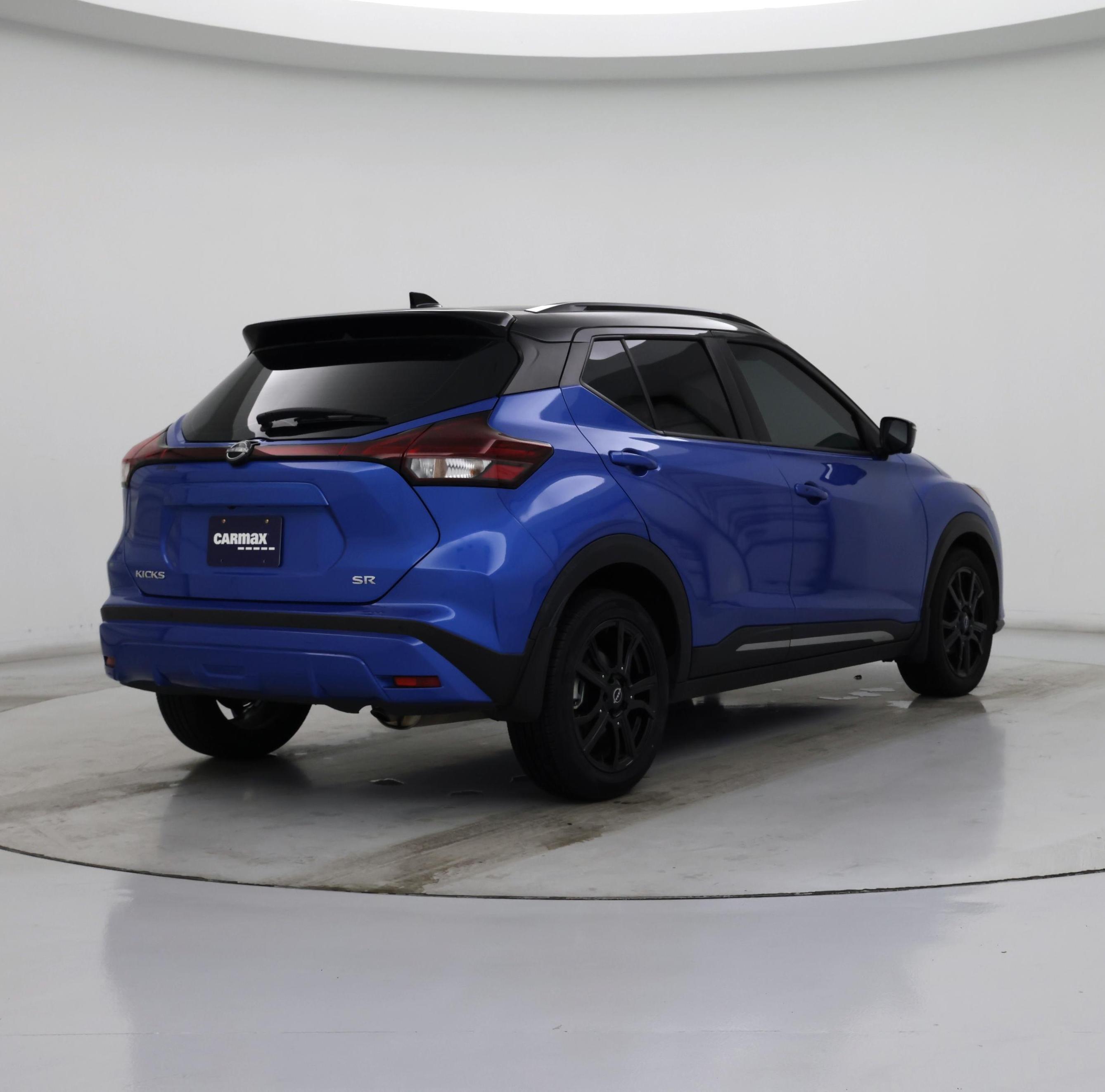 Thumbnail: 2023 Nissan Kicks - 8
