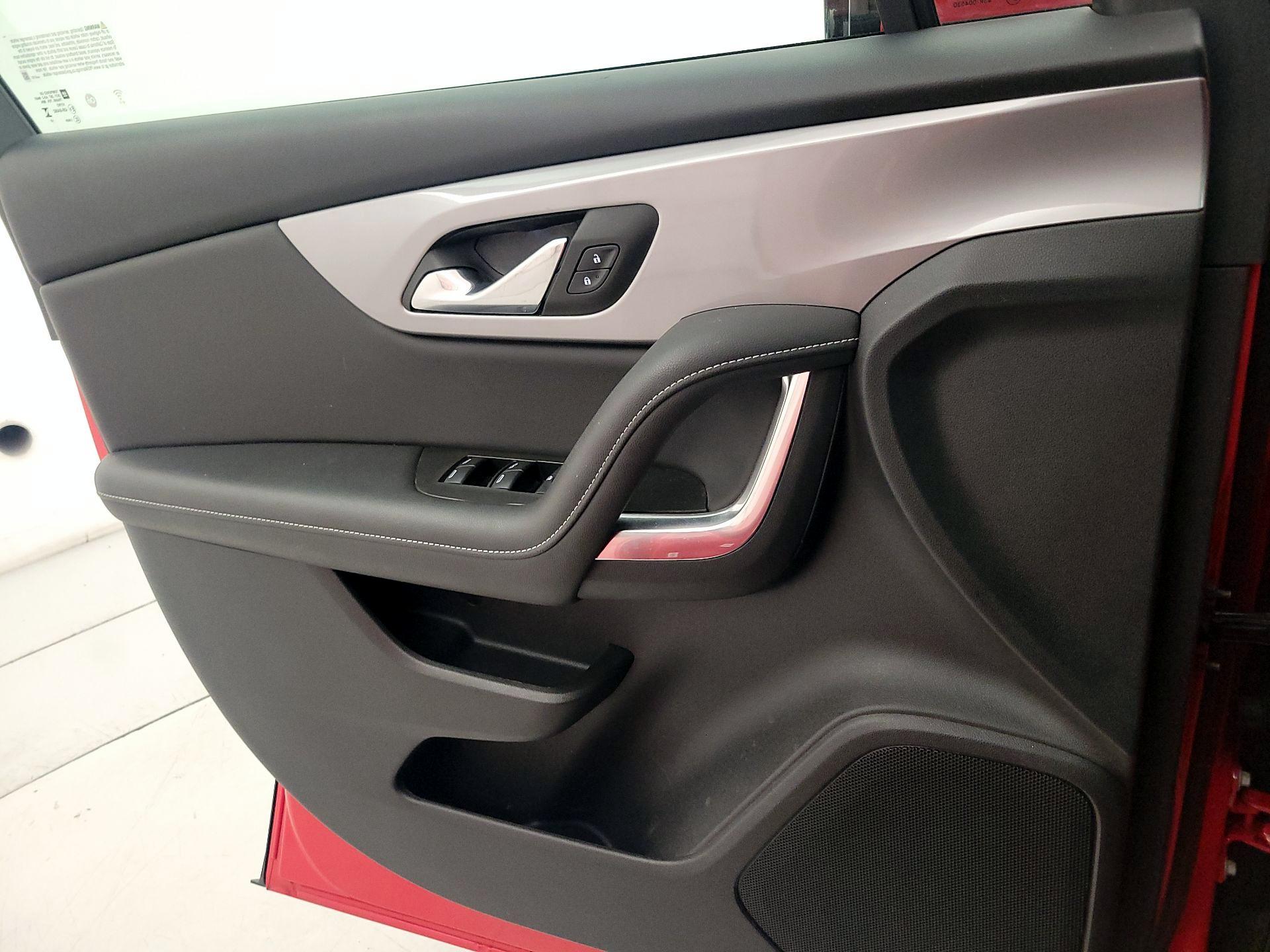 Thumbnail: 2024 Chevrolet Blazer - 12