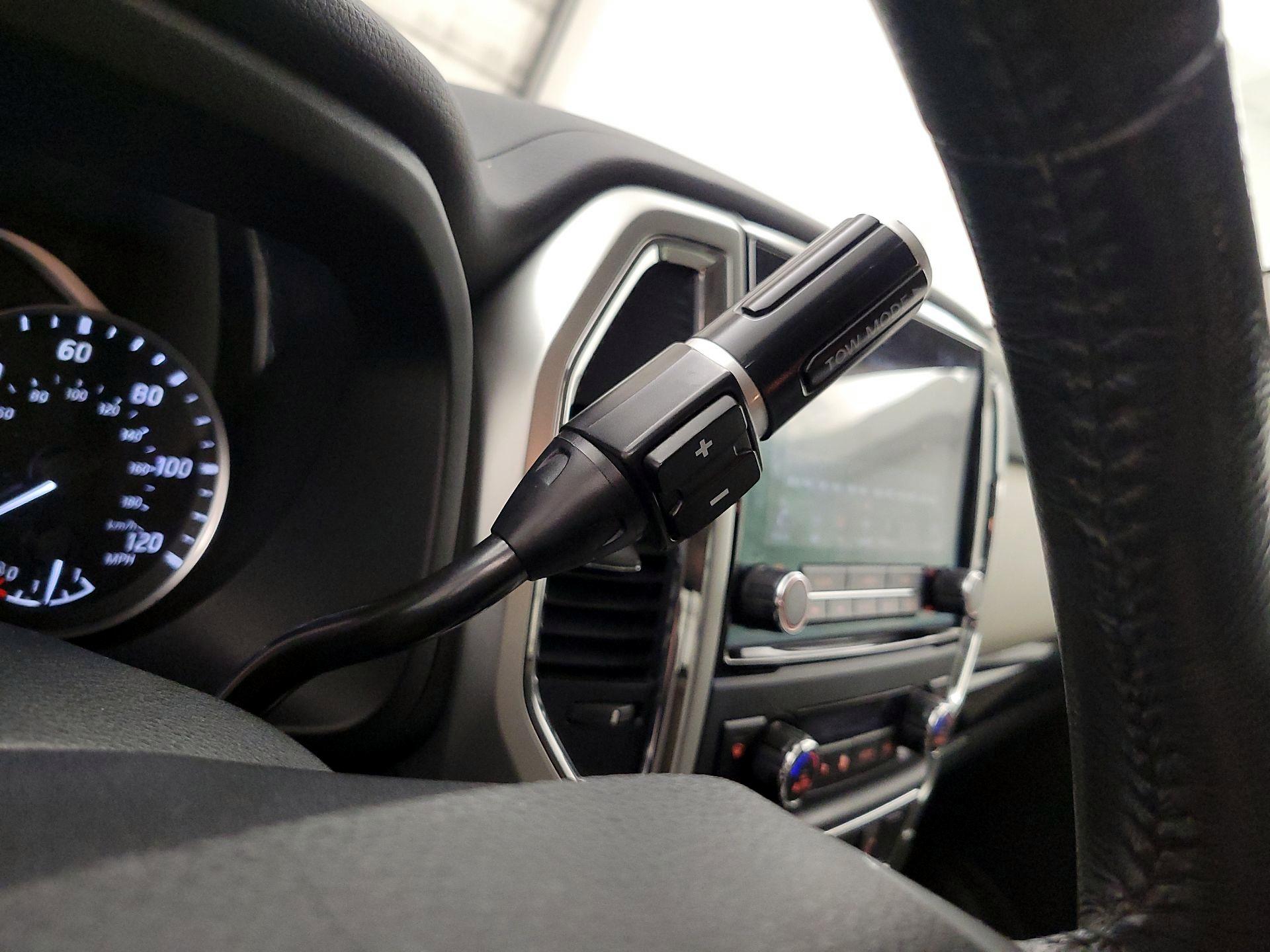 Thumbnail: 2021 Nissan Titan - 18