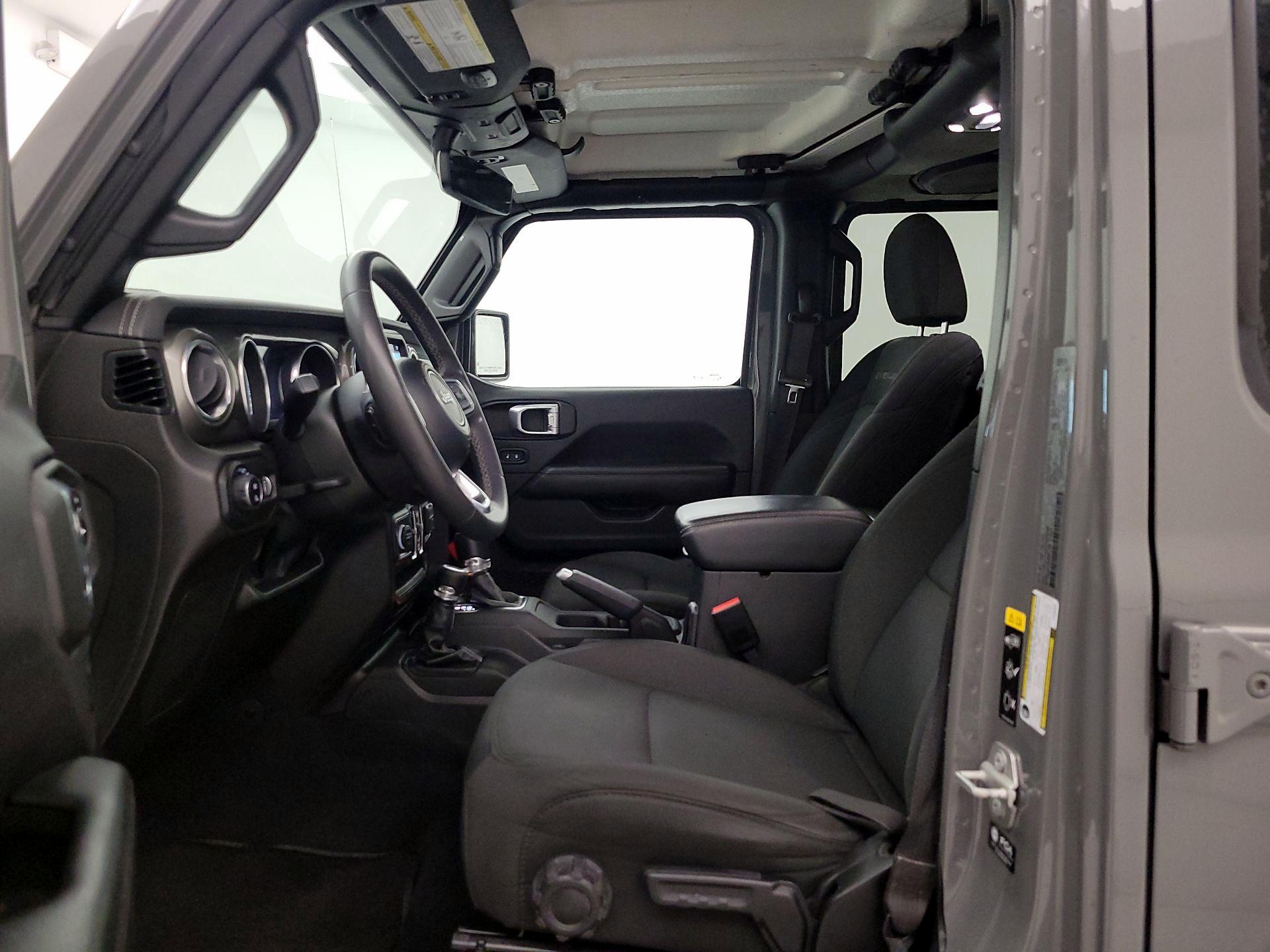 Thumbnail: 2023 Jeep Gladiator - 11