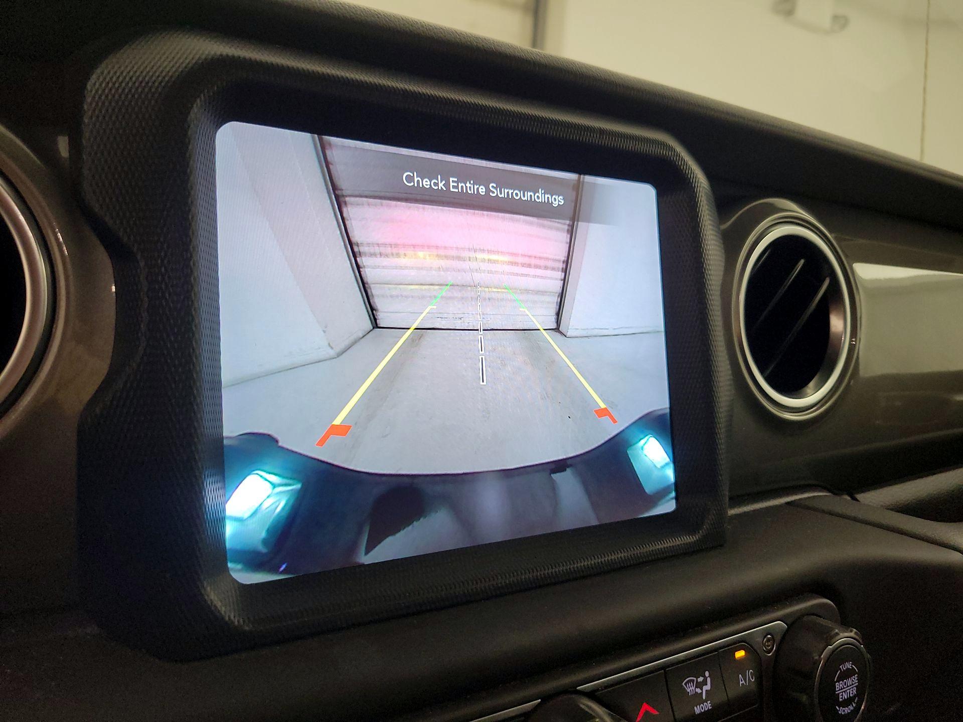 Thumbnail: 2023 Jeep Gladiator - 15