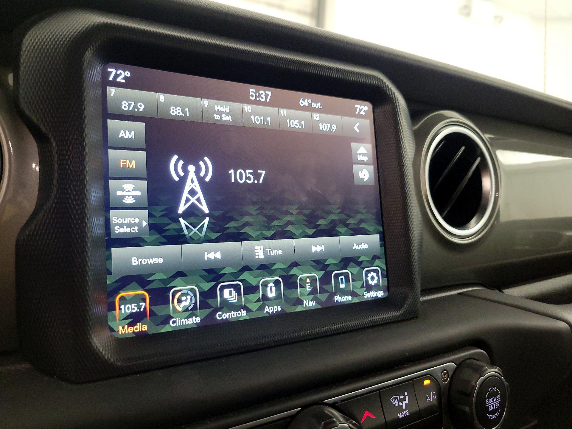 Thumbnail: 2023 Jeep Gladiator - 16