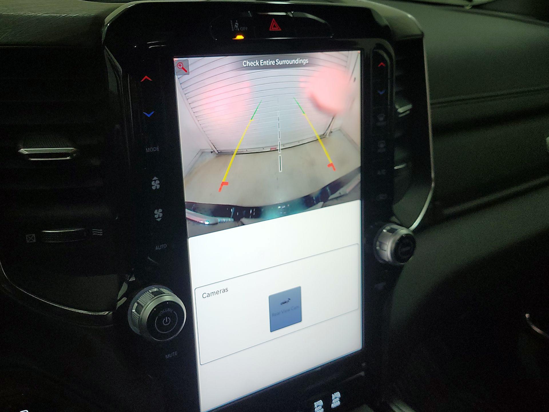 Thumbnail: 2025 RAM 1500 - 15