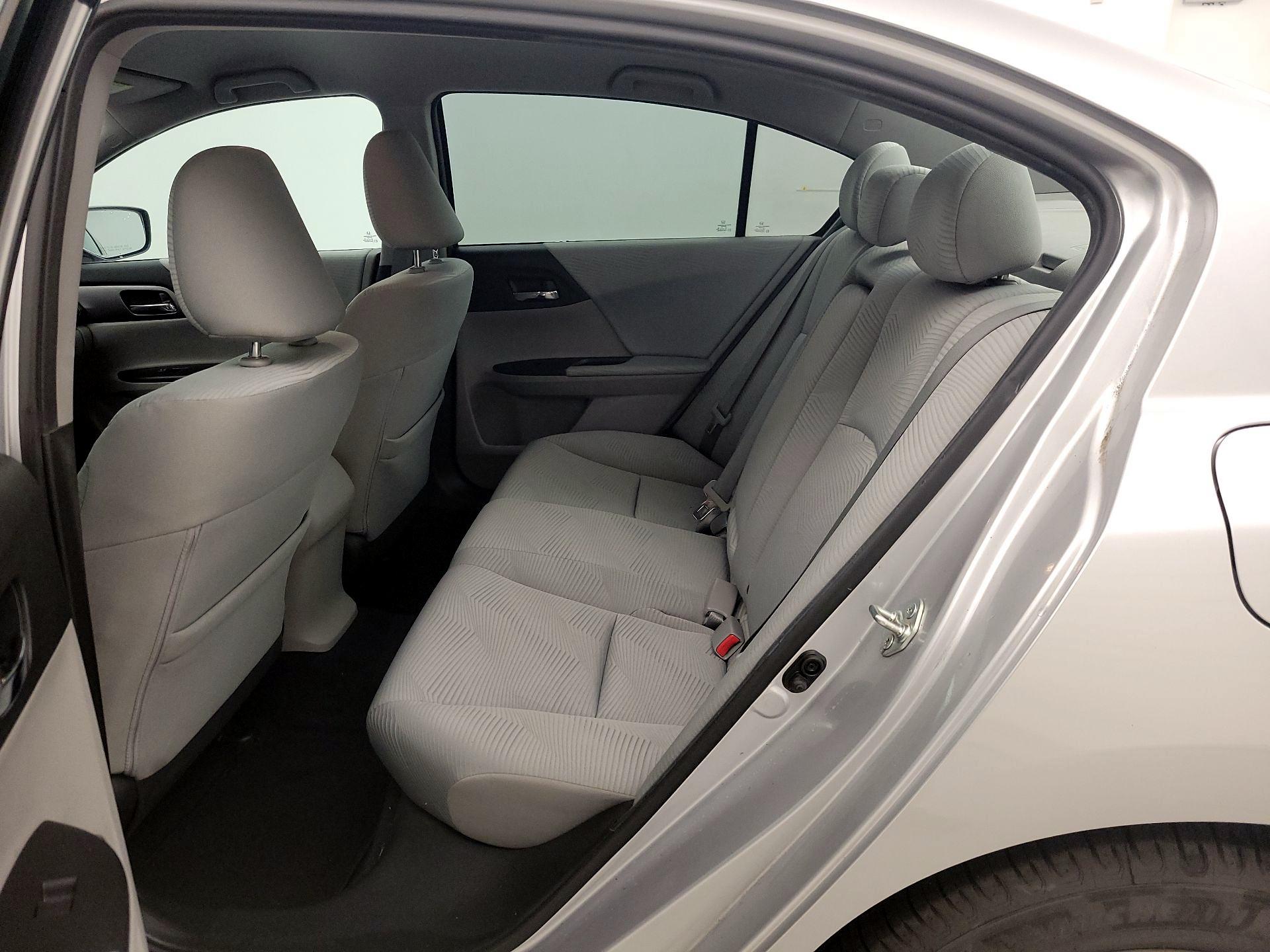 Thumbnail: 2015 Honda Accord - 19