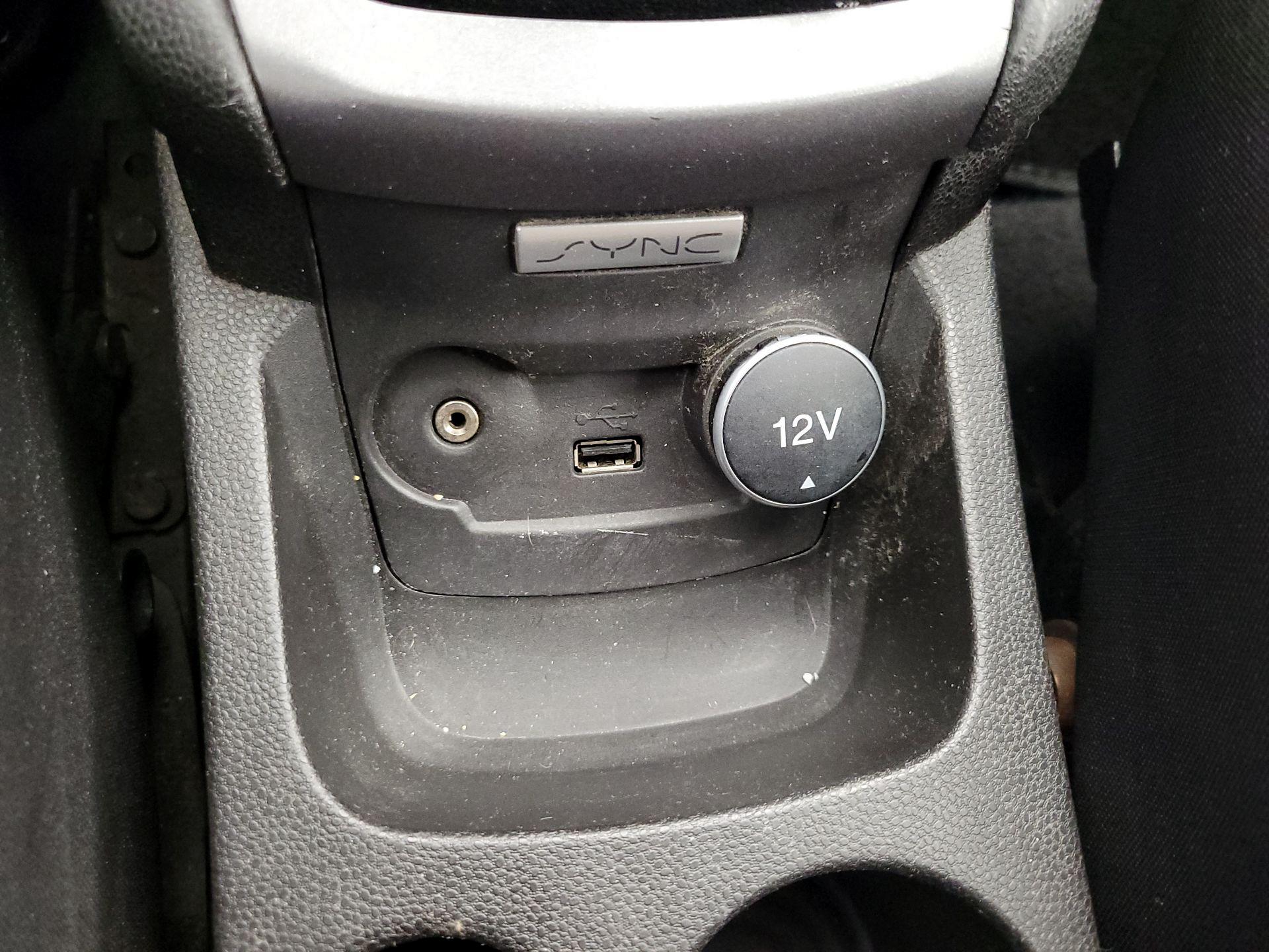 Thumbnail: 2018 Ford Fiesta - 18