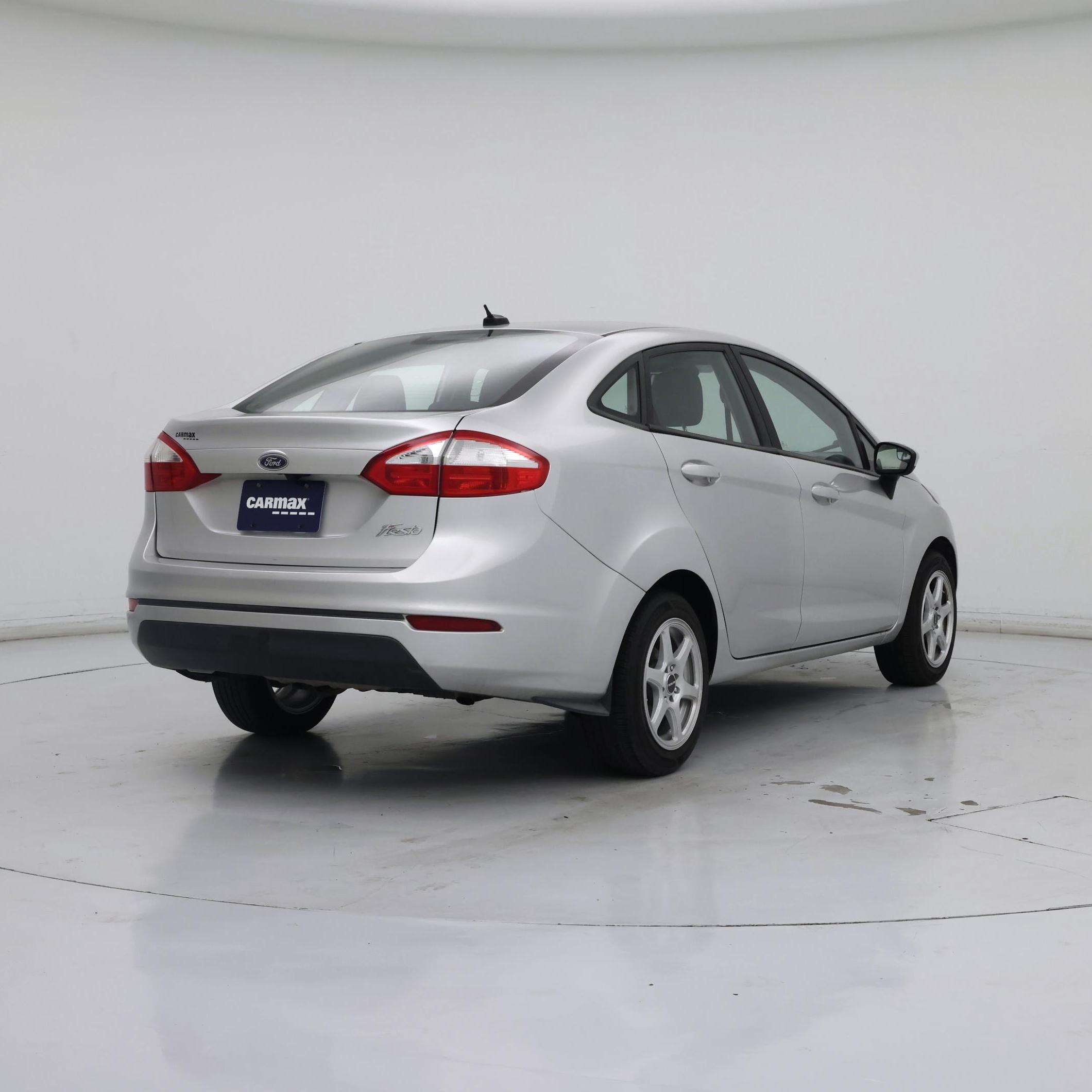 Thumbnail: 2018 Ford Fiesta - 8