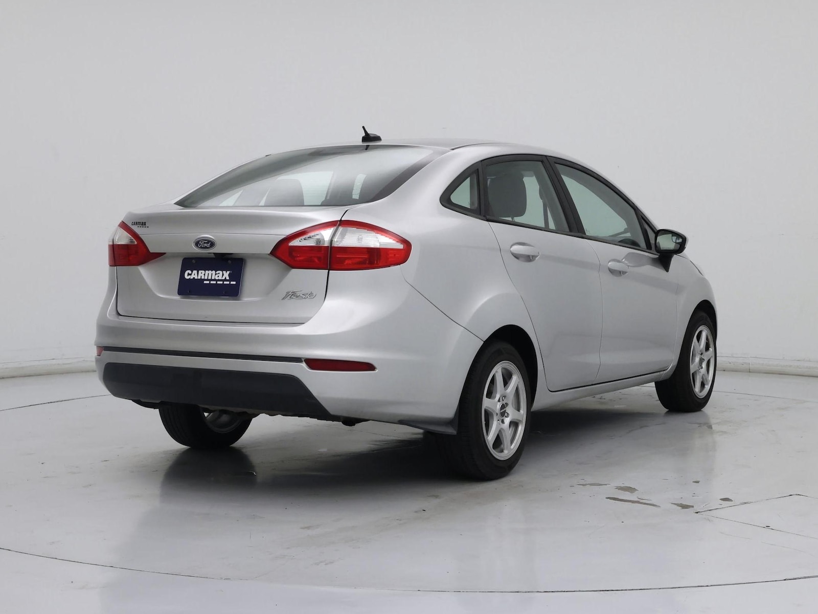 2018 Ford Fiesta S - Photo 9