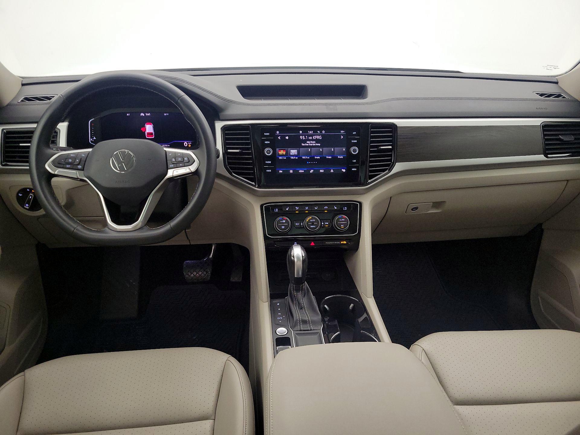 Thumbnail: 2022 Volkswagen Atlas - 9