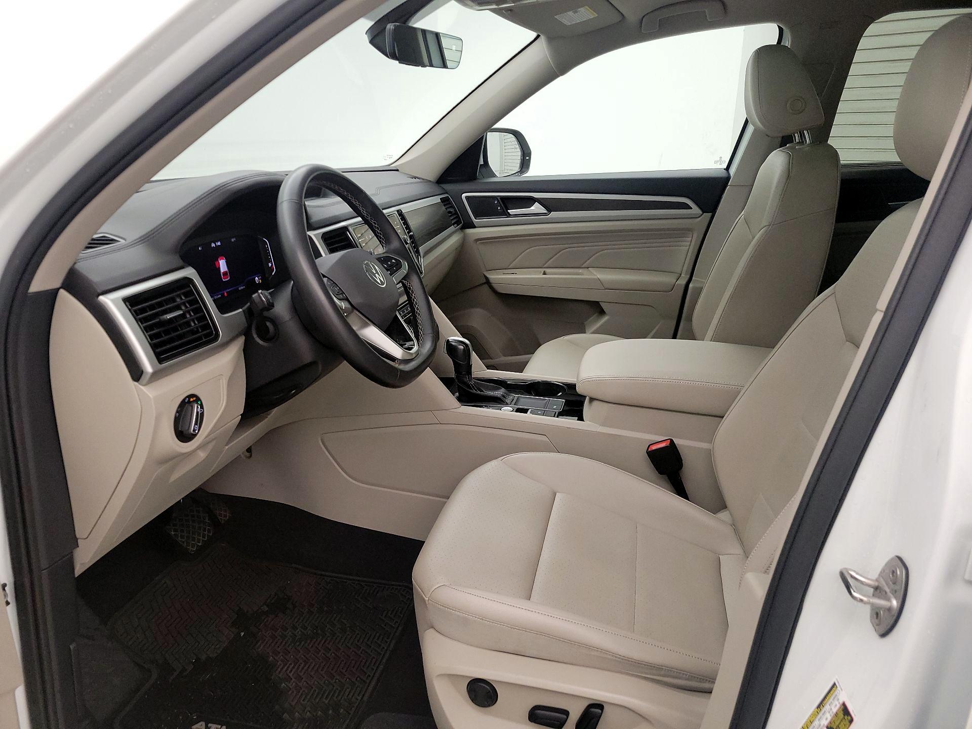 Thumbnail: 2022 Volkswagen Atlas - 11