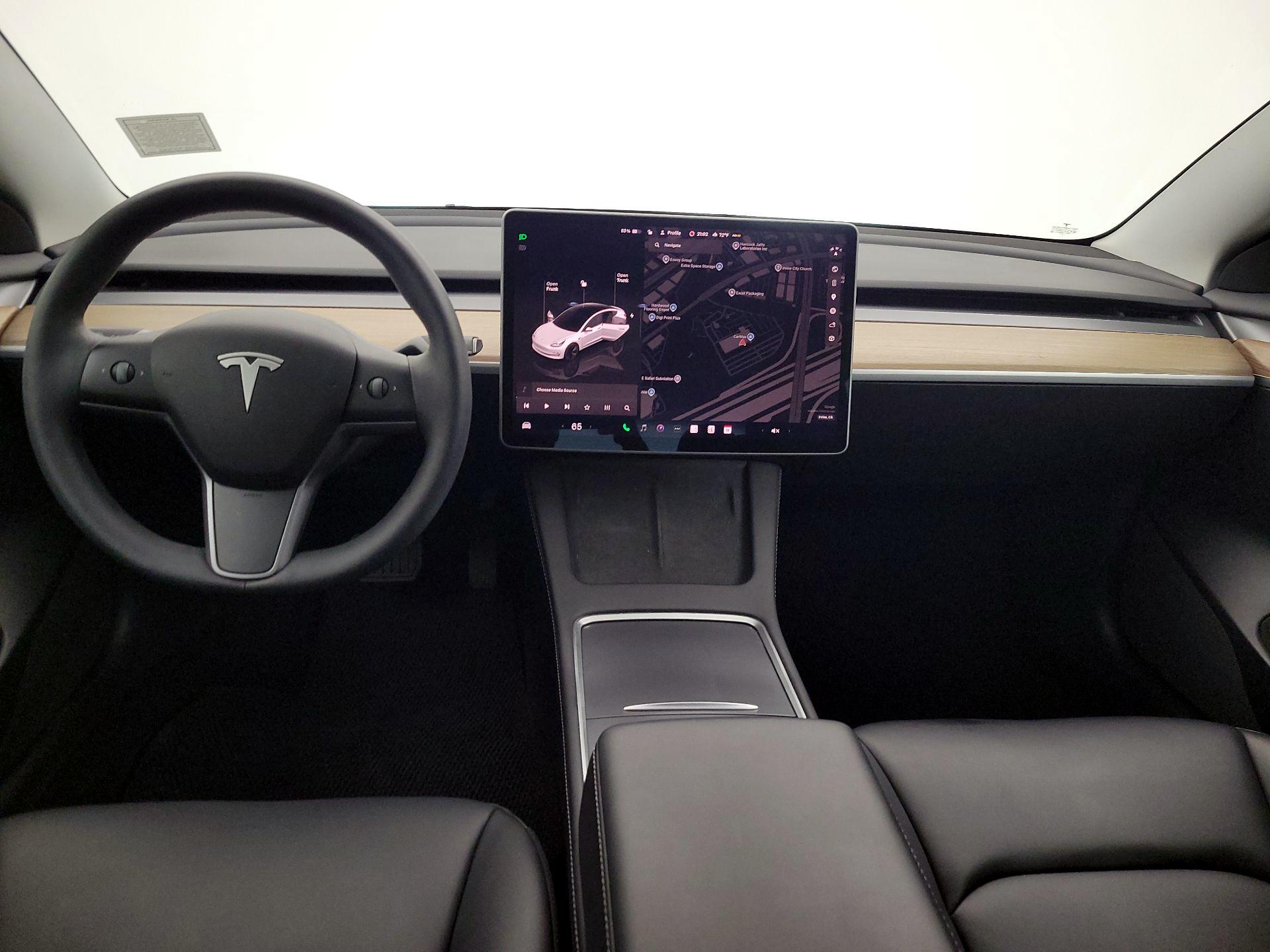 Thumbnail: 2023 Tesla Model 3 - 9