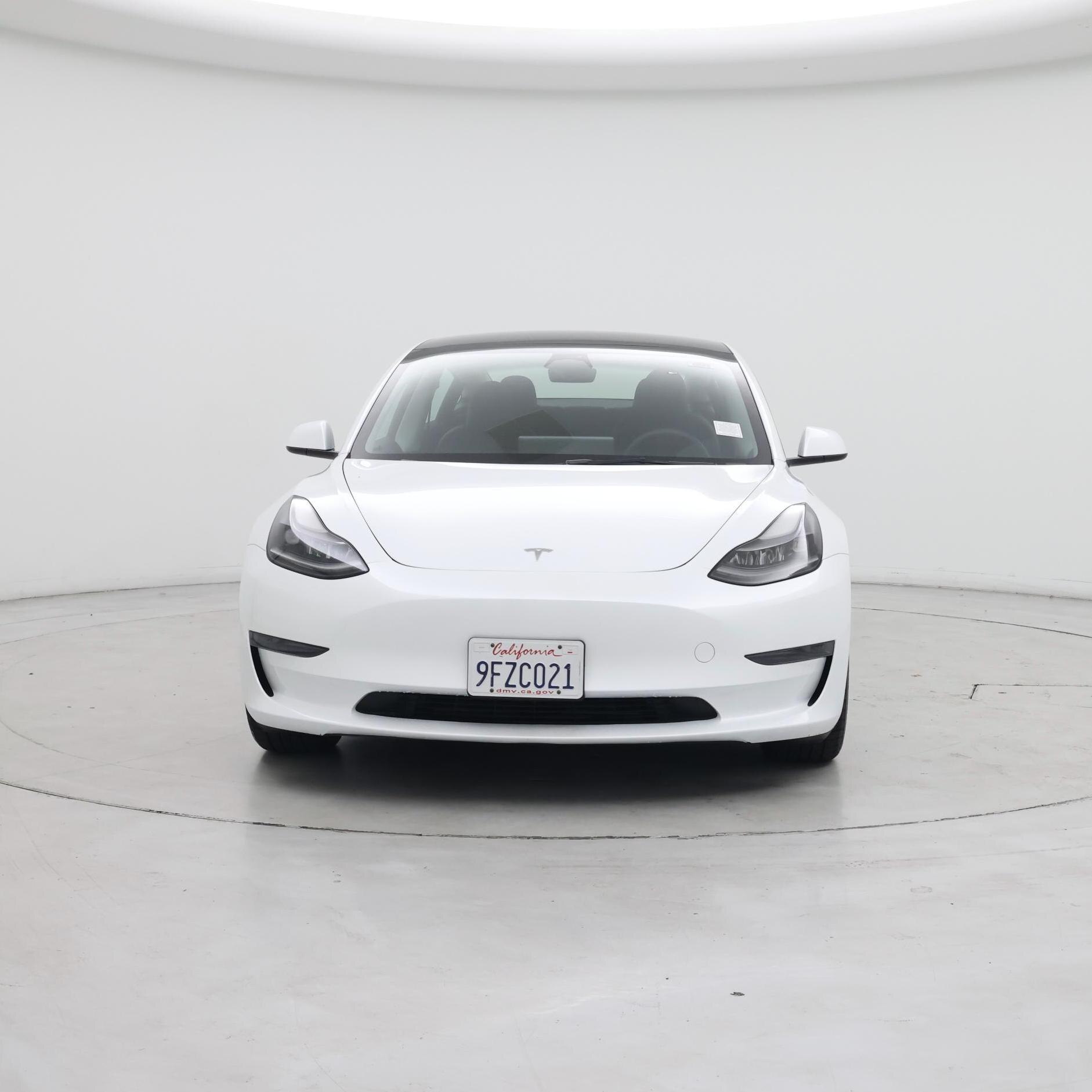 Thumbnail: 2023 Tesla Model 3 - 5