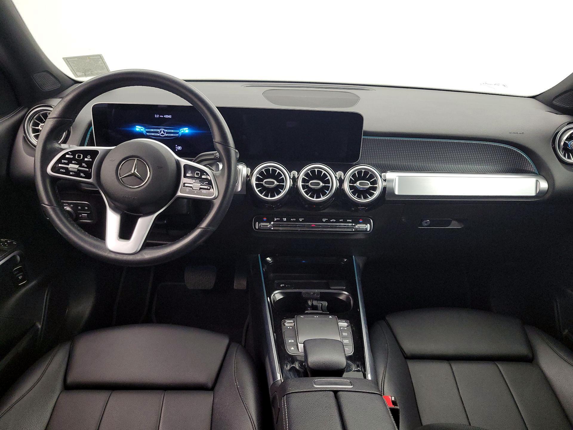 Thumbnail: 2021 Mercedes-Benz GLB - 9