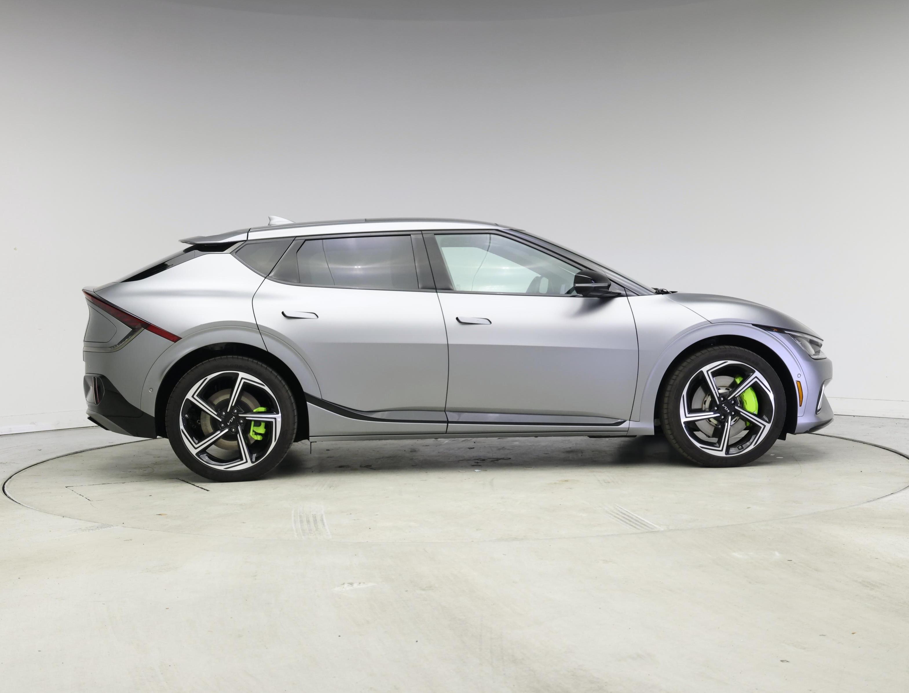 Thumbnail: 2024 Kia EV6 - 7