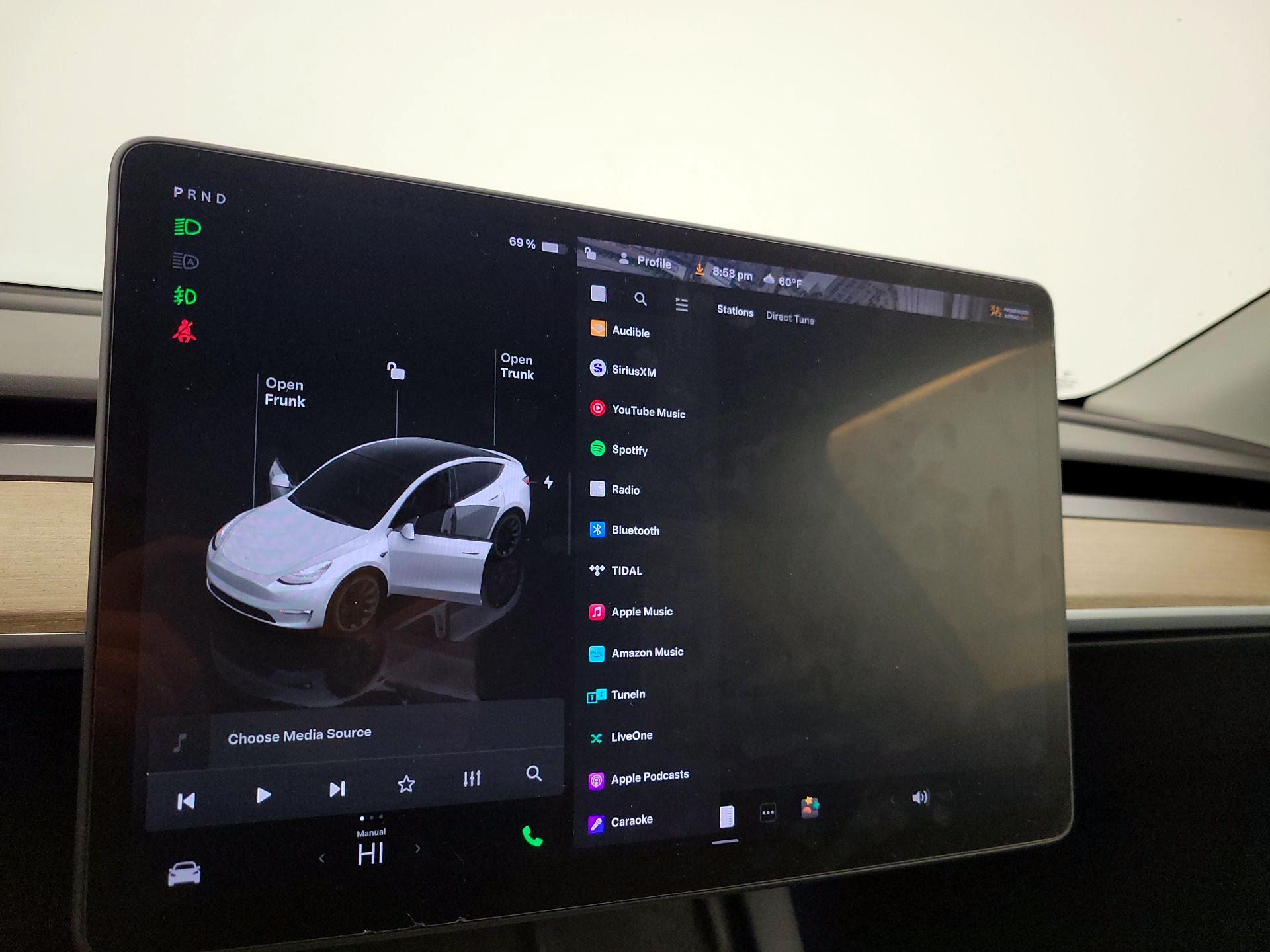 Thumbnail: 2022 Tesla Model Y - 15