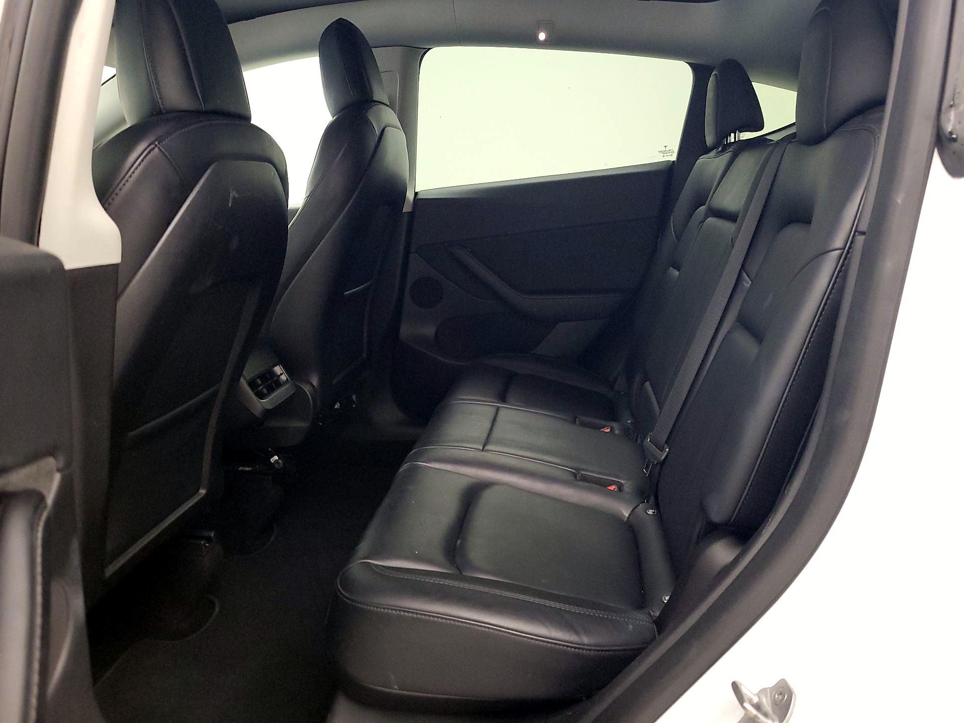 Thumbnail: 2022 Tesla Model Y - 18