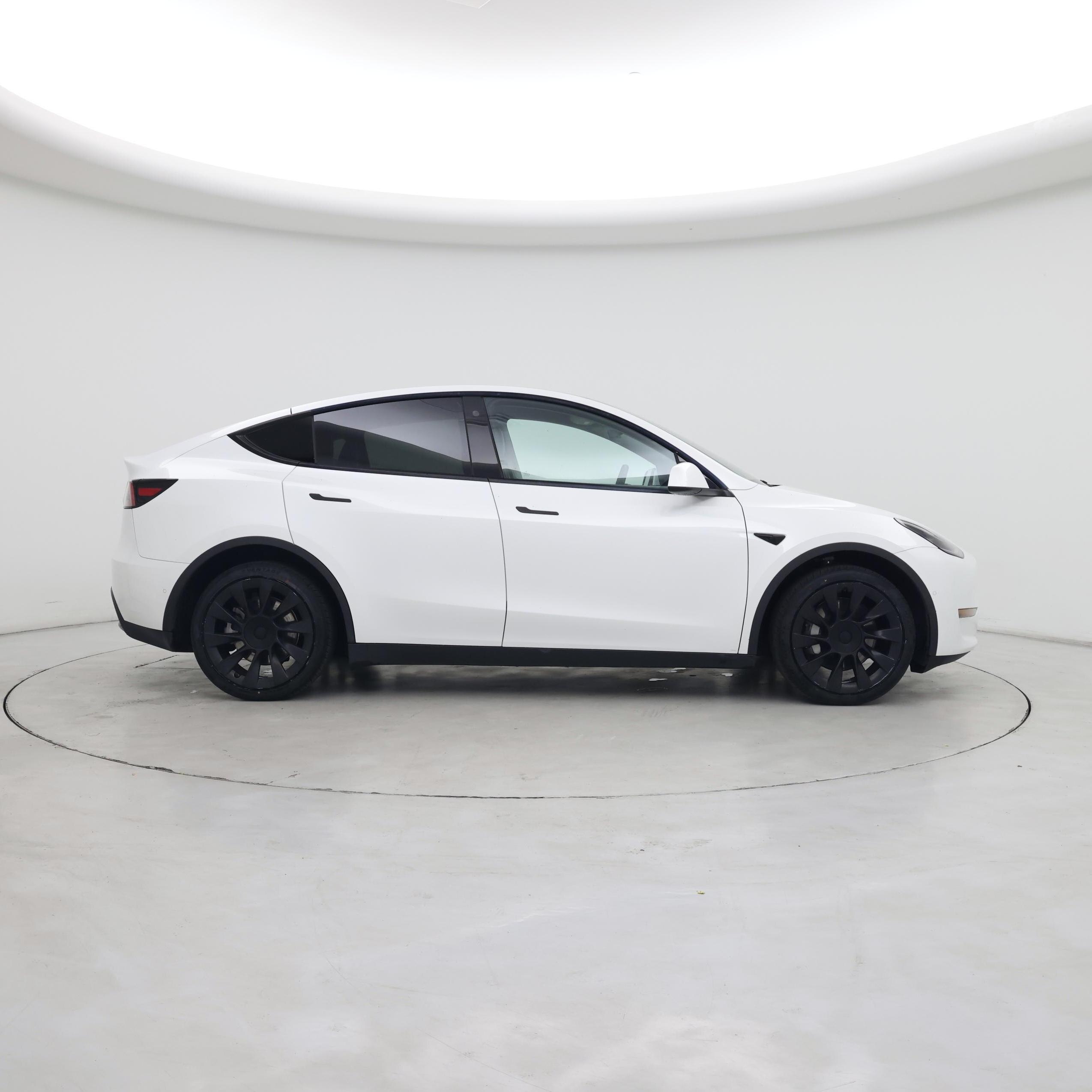 Thumbnail: 2022 Tesla Model Y - 7