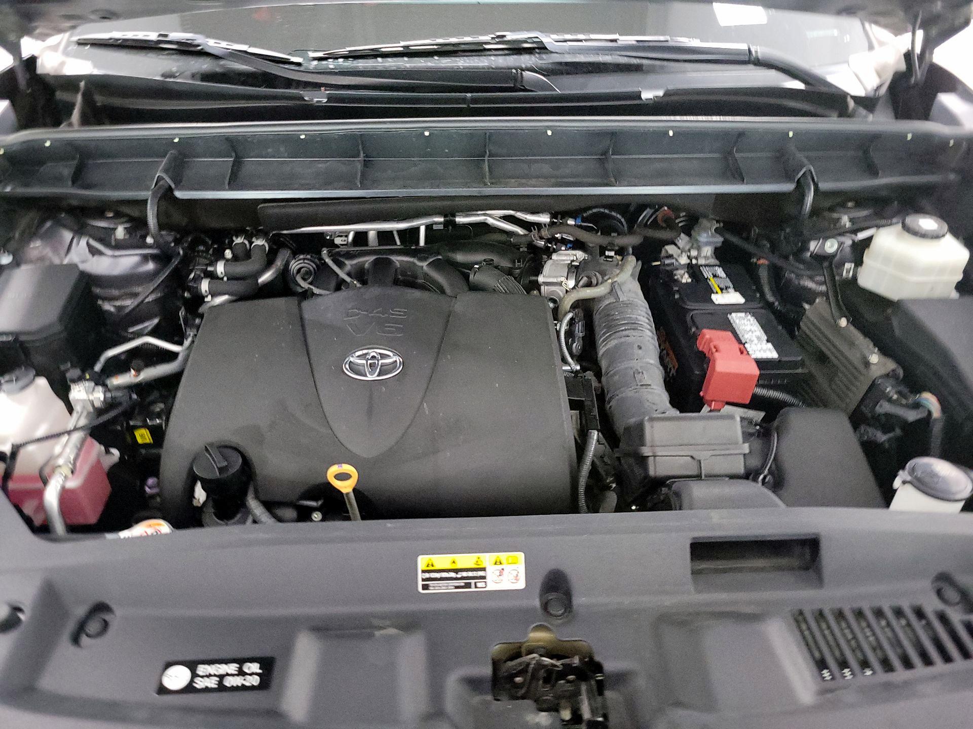 Thumbnail: 2021 Toyota Highlander - 19