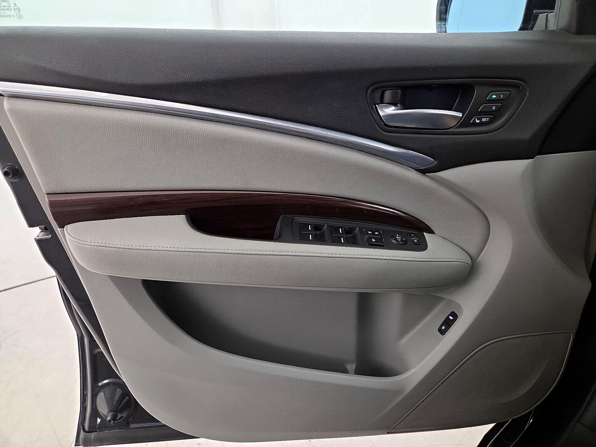 Thumbnail: 2014 Acura MDX - 12