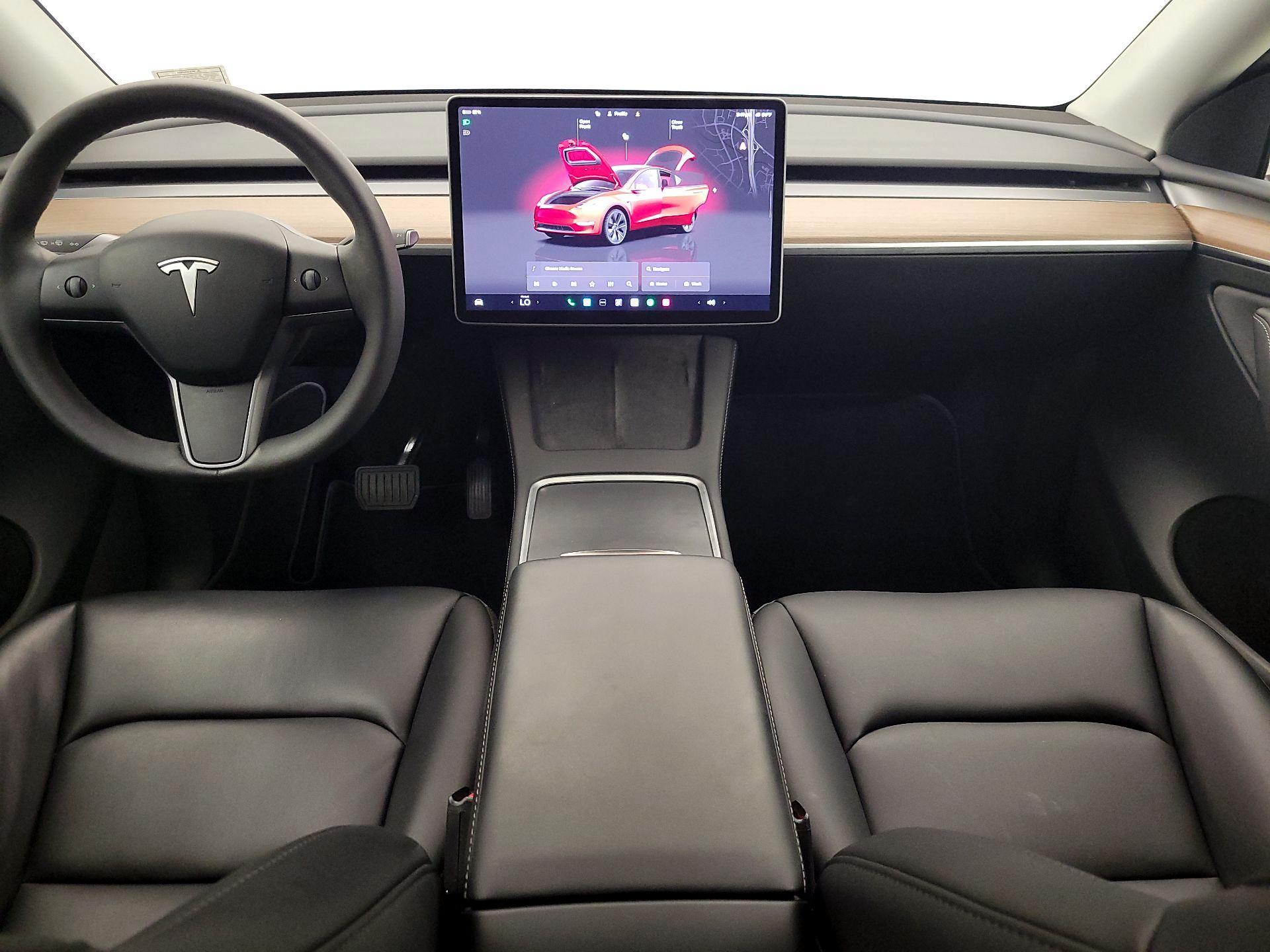 Thumbnail: 2024 Tesla Model Y - 9