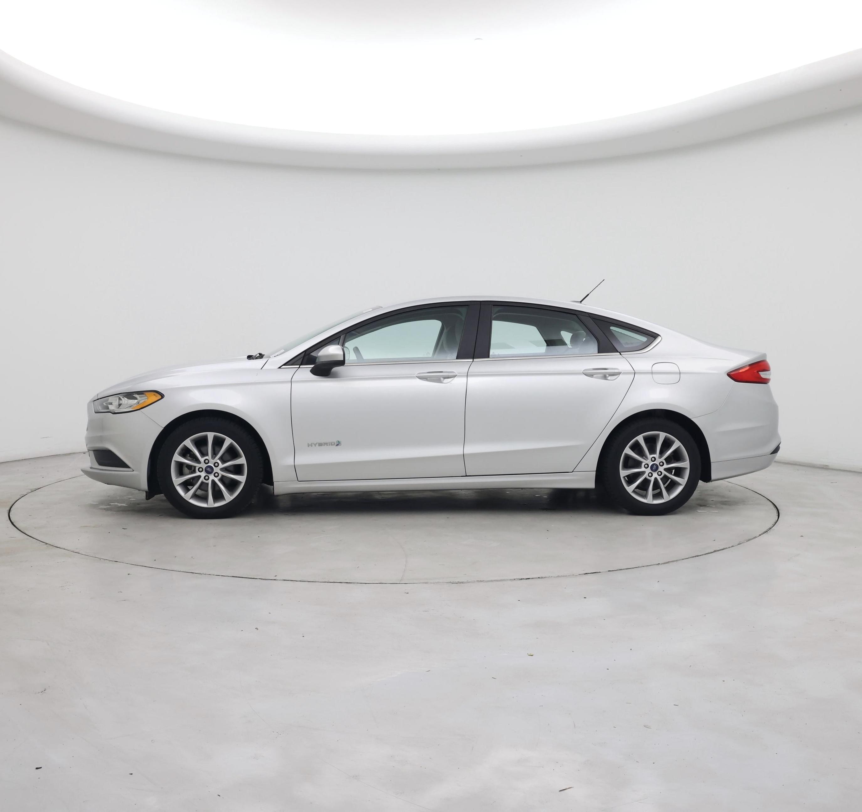 Thumbnail: 2017 Ford Fusion - 3