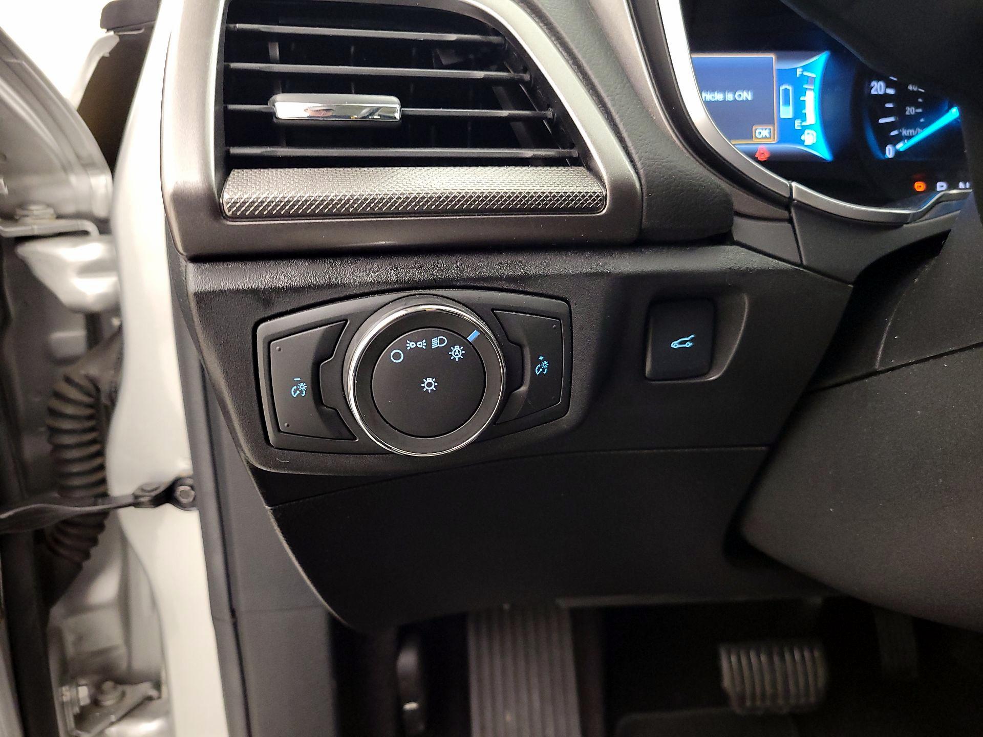 Thumbnail: 2017 Ford Fusion - 13