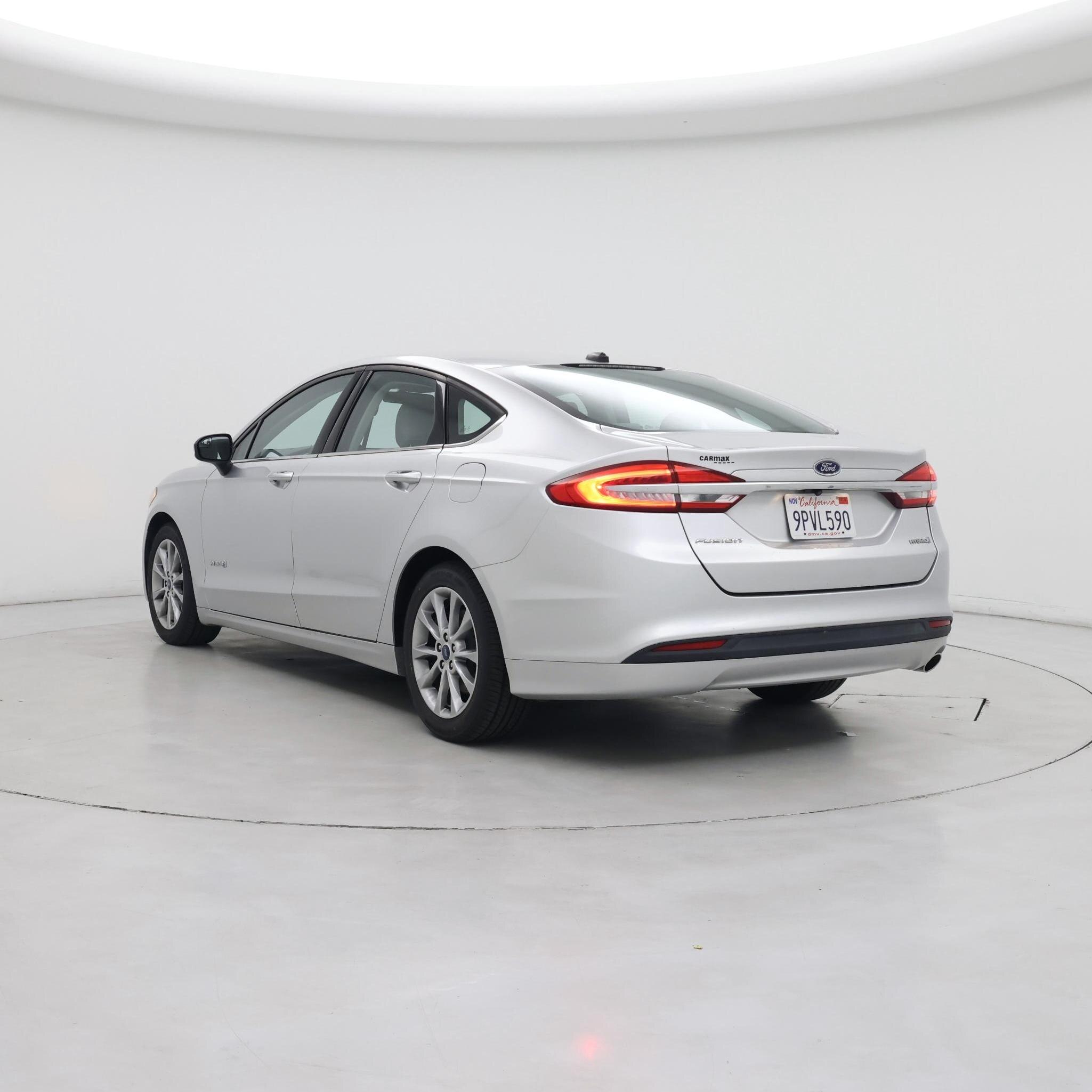 Thumbnail: 2017 Ford Fusion - 2