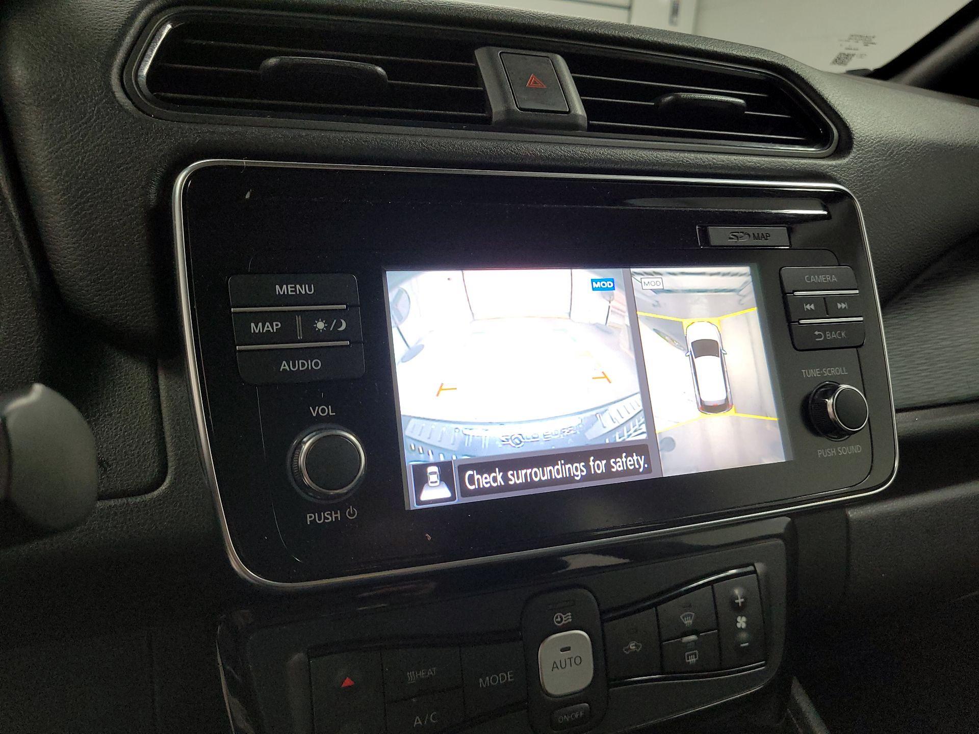 Thumbnail: 2019 Nissan Leaf - 14