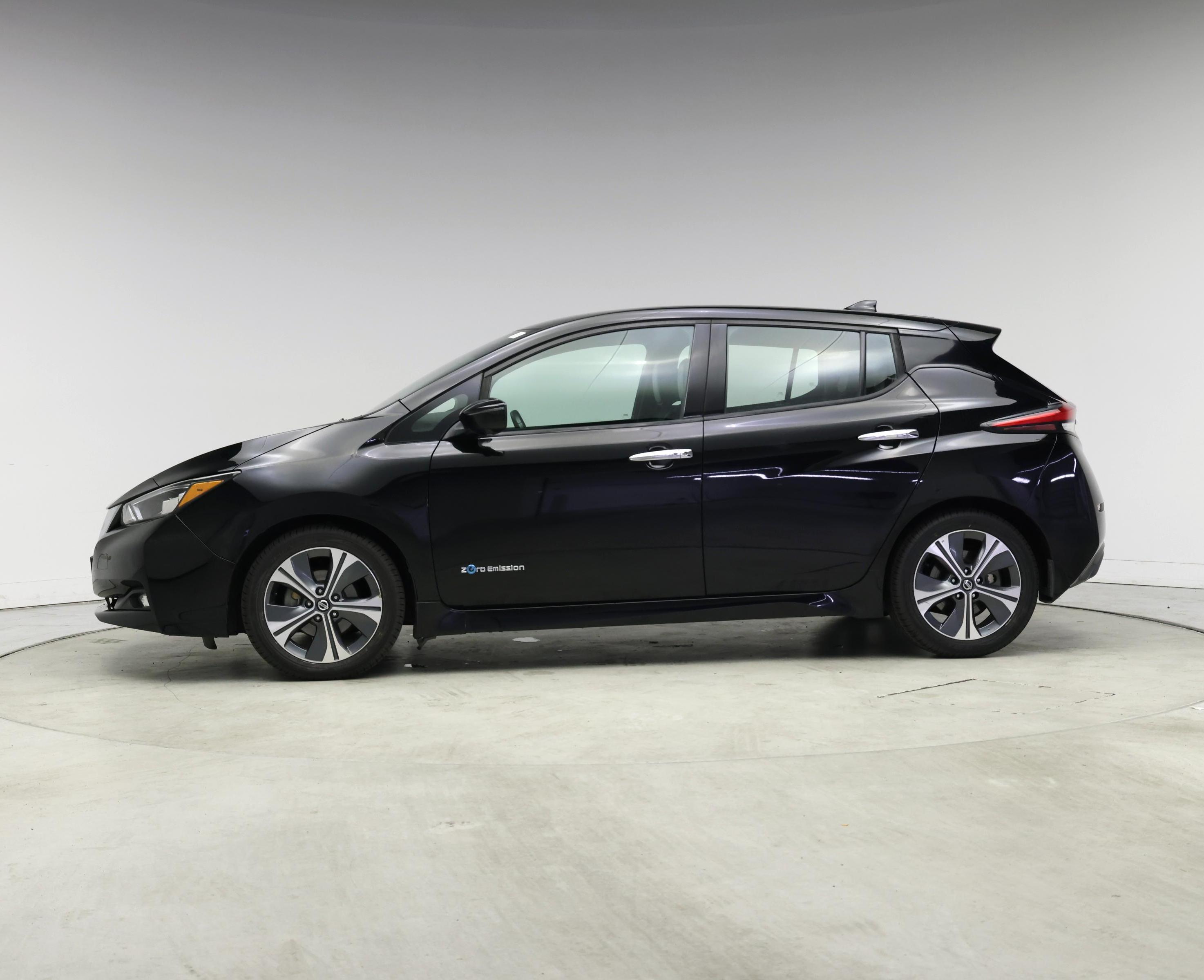 Thumbnail: 2019 Nissan Leaf - 3