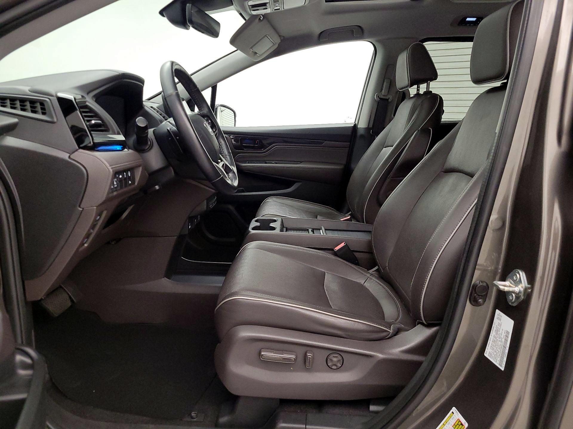 Thumbnail: 2021 Honda Odyssey - 11