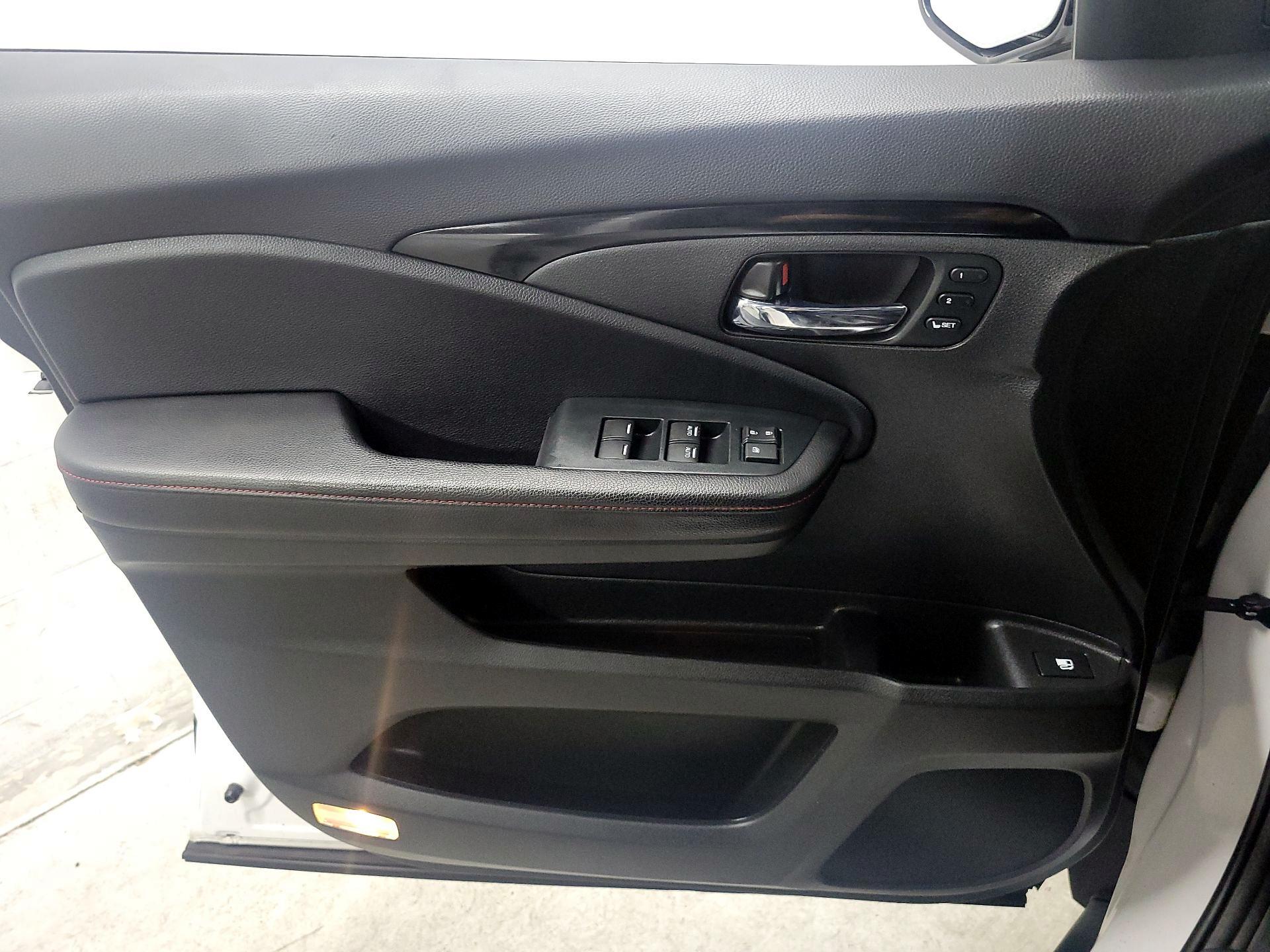 Thumbnail: 2023 Honda Ridgeline - 12