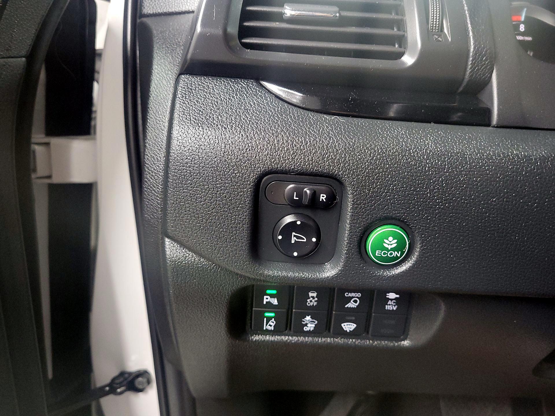 Thumbnail: 2023 Honda Ridgeline - 13