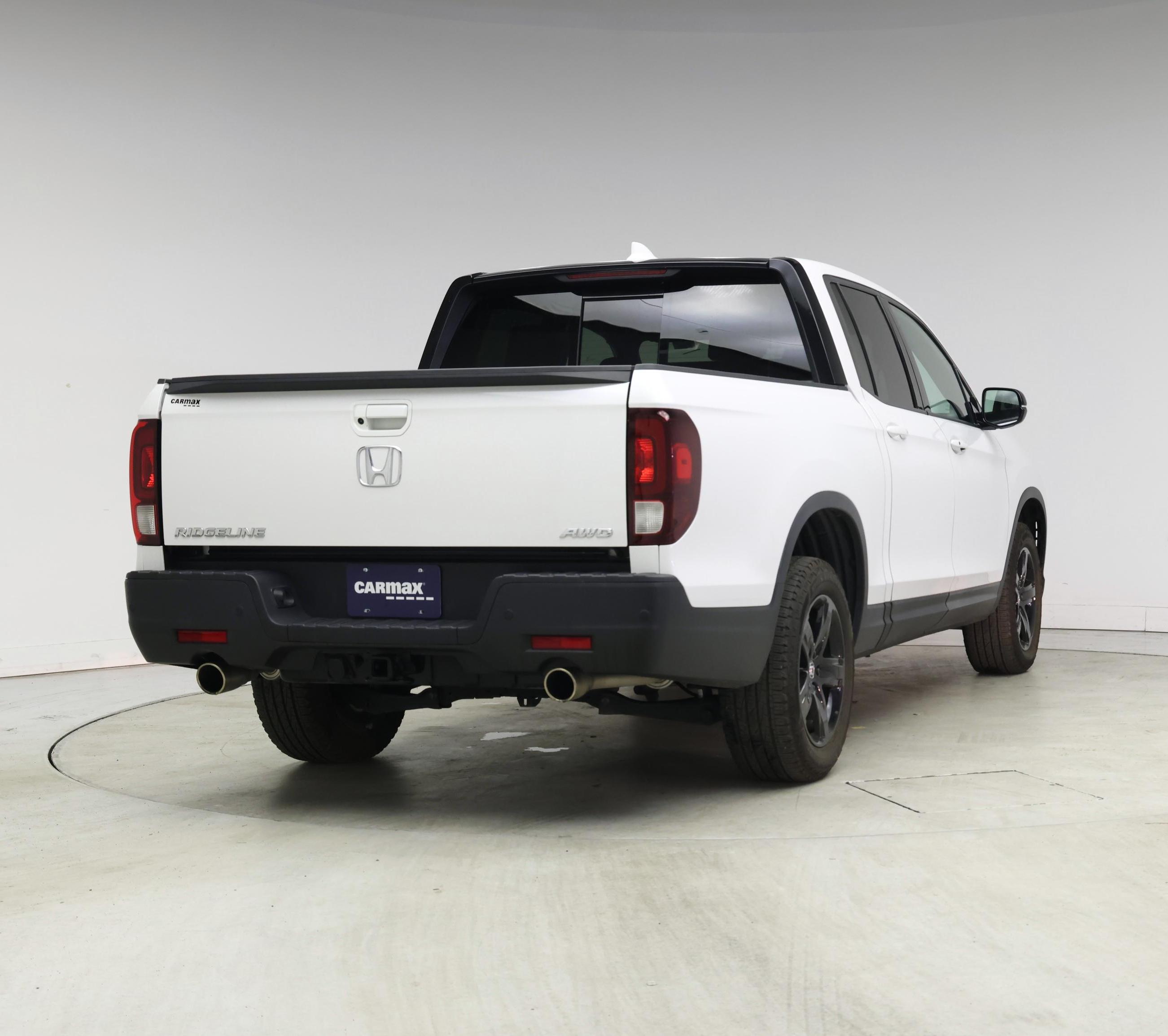 Thumbnail: 2023 Honda Ridgeline - 8