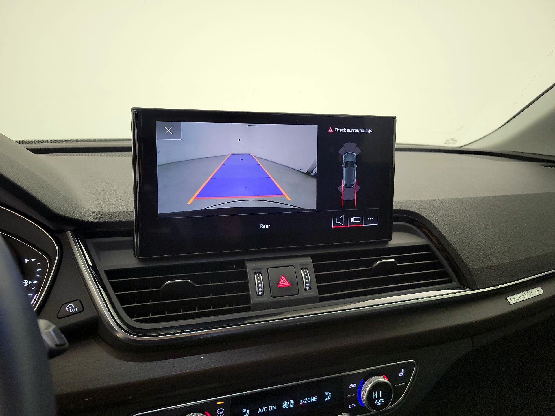 Thumbnail: 2023 Audi Q5 - 14