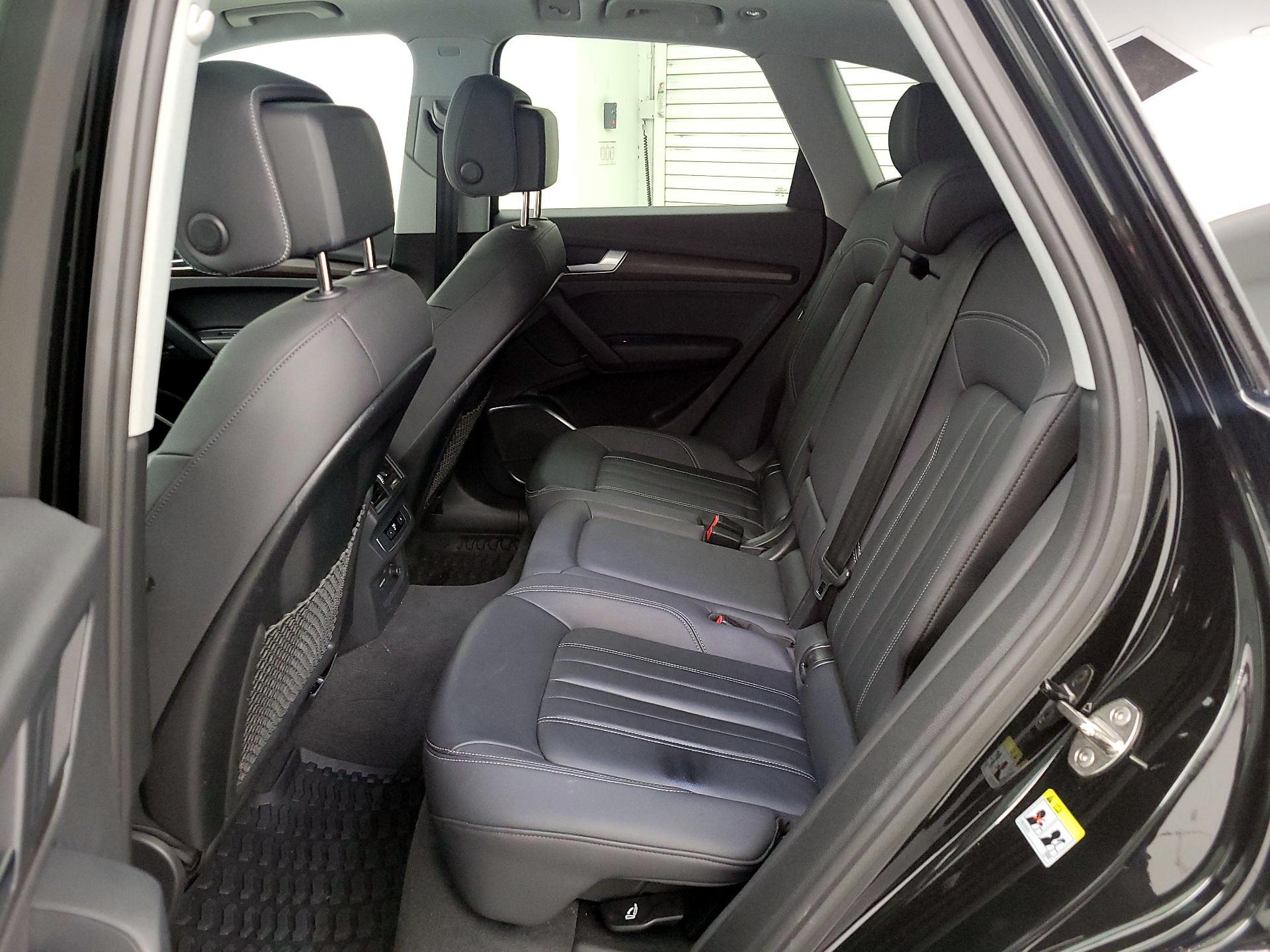 Thumbnail: 2023 Audi Q5 - 20