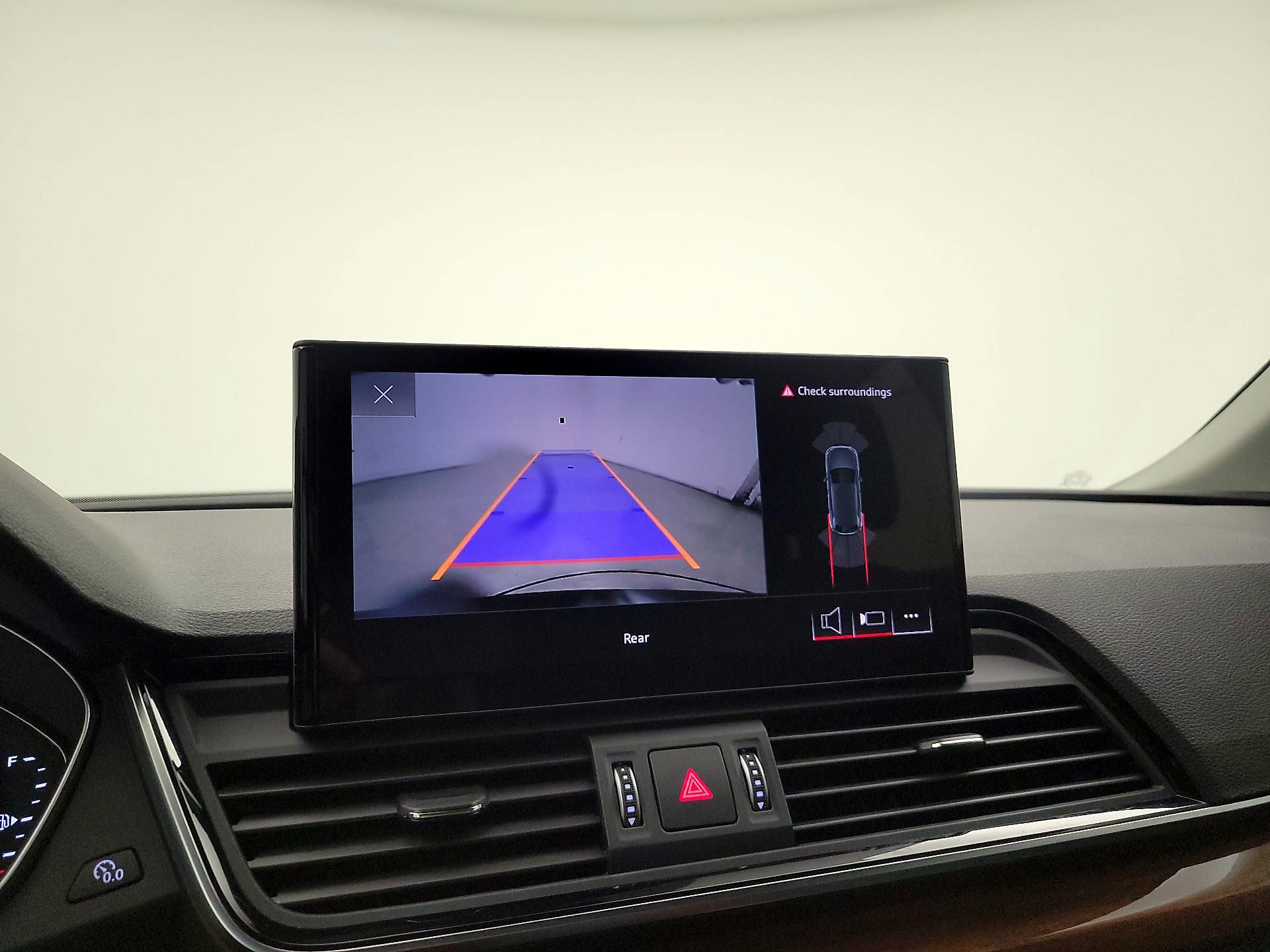 Thumbnail: 2023 Audi Q5 - 15