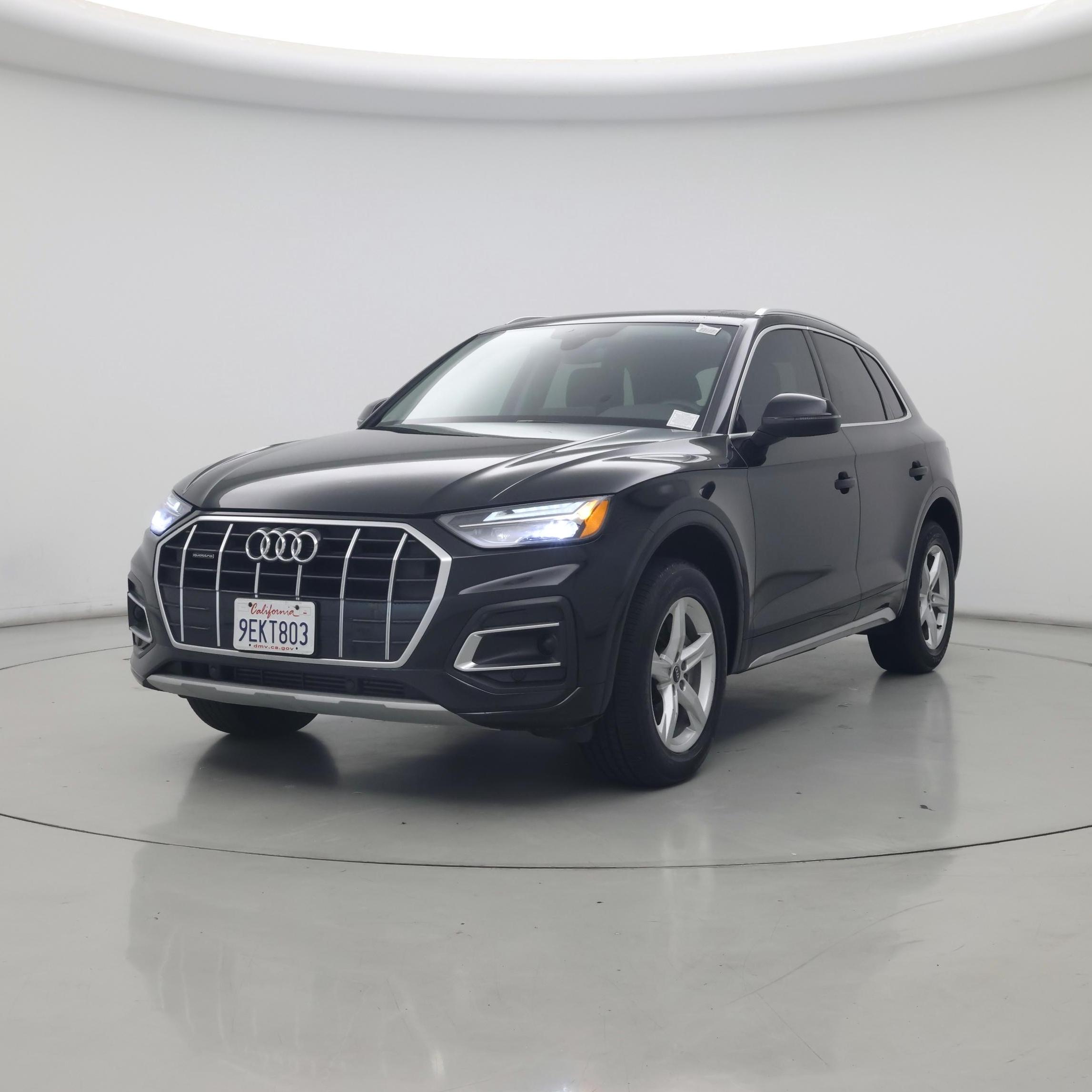 Thumbnail: 2023 Audi Q5 - 4