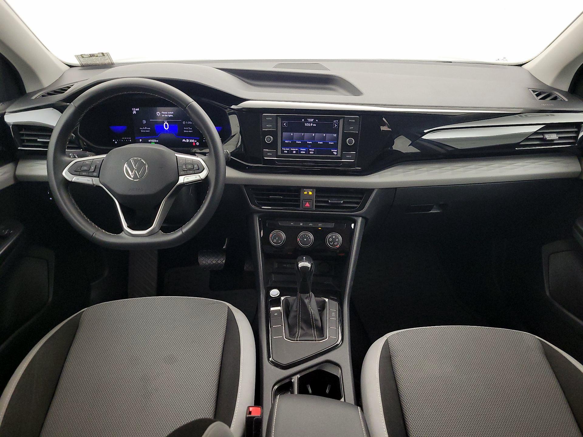 Thumbnail: 2023 Volkswagen Taos - 9