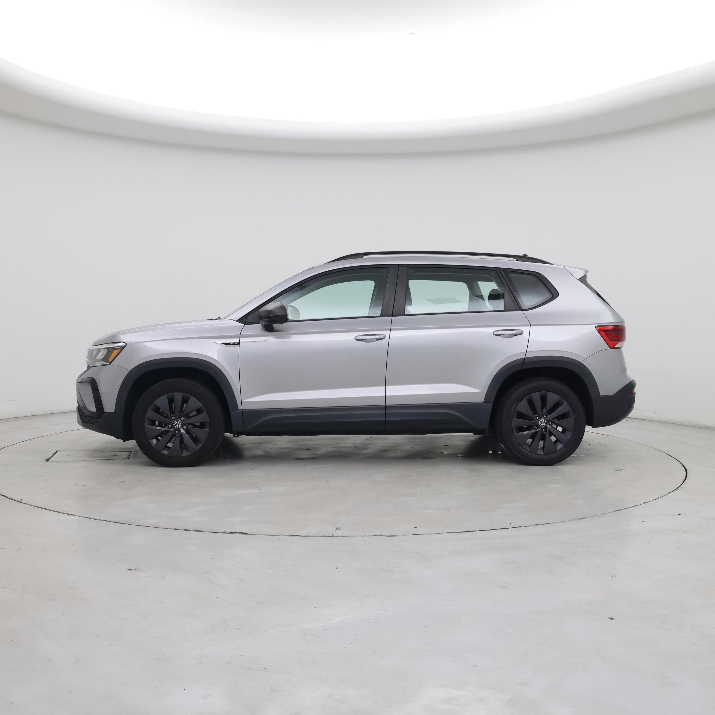 Thumbnail: 2023 Volkswagen Taos - 3