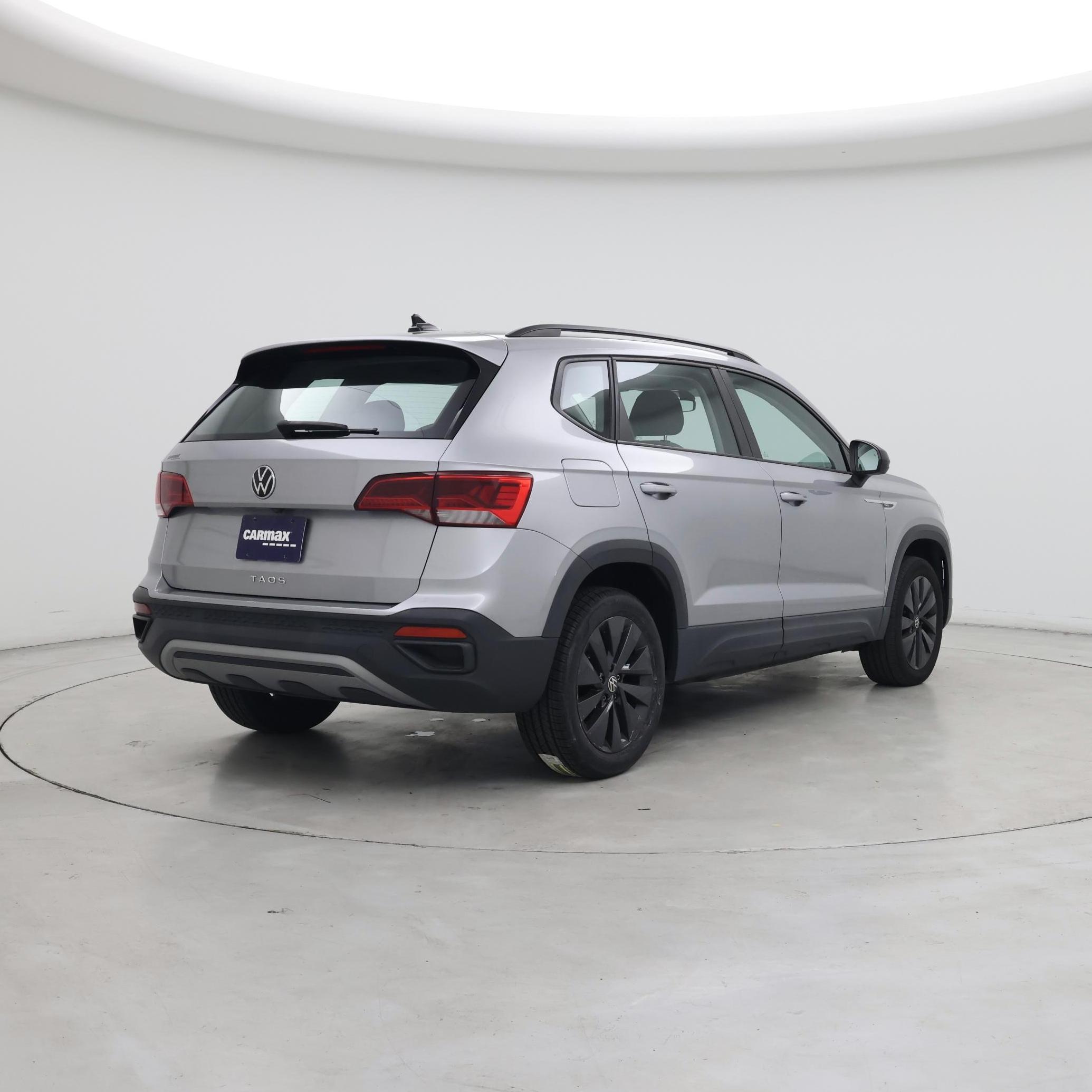 Thumbnail: 2023 Volkswagen Taos - 8