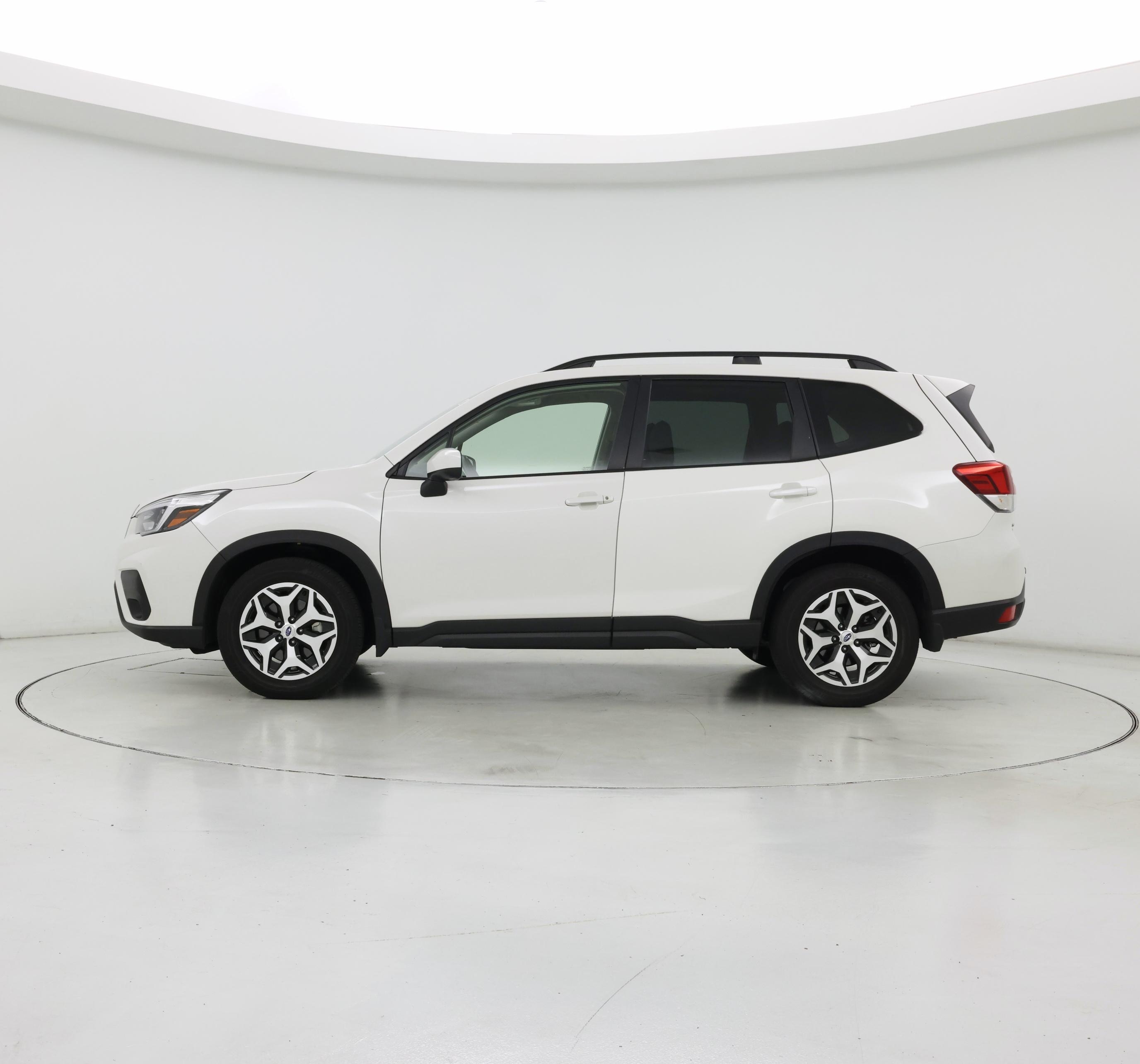 Thumbnail: 2021 Subaru Forester - 3