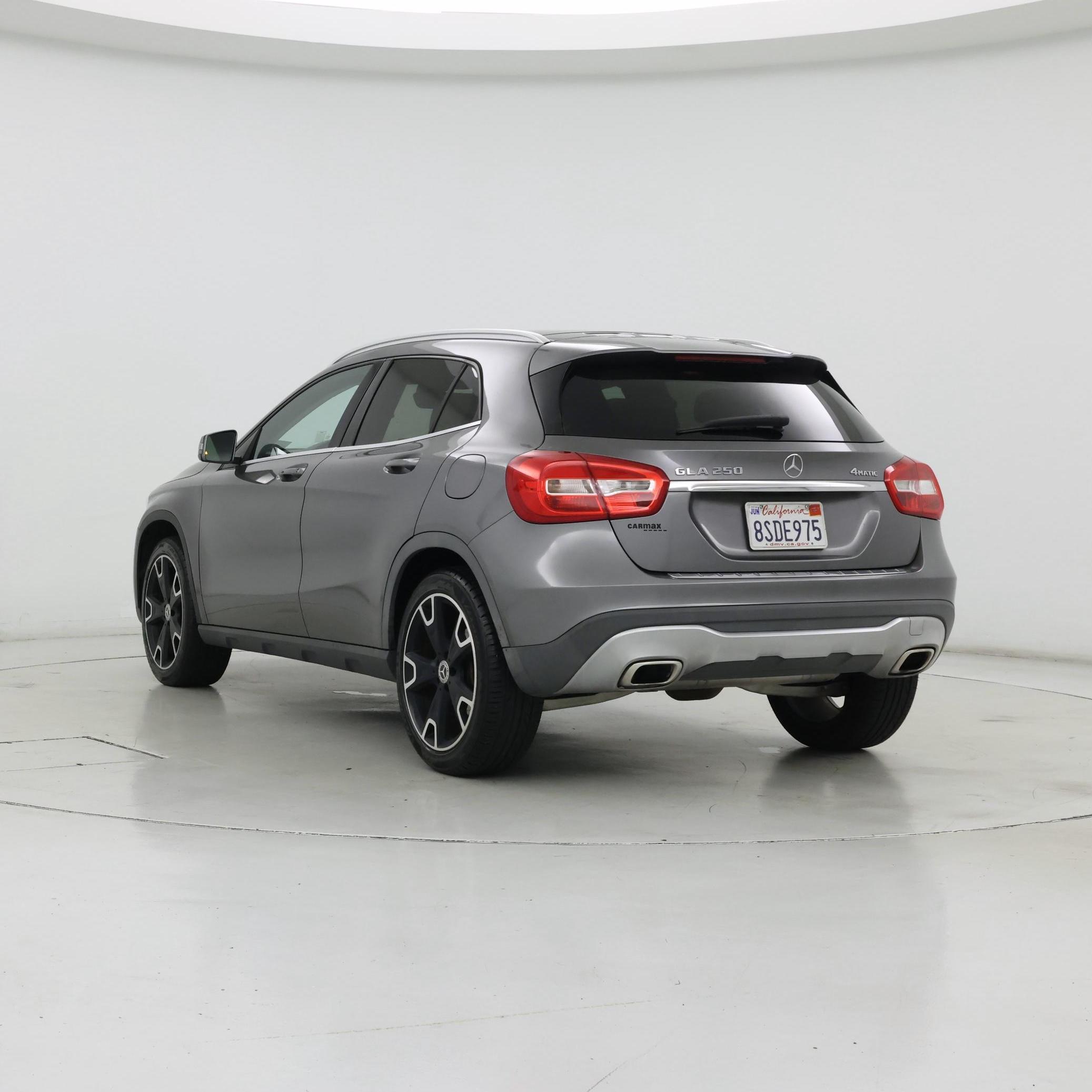 Thumbnail: 2020 Mercedes-Benz GLA - 2