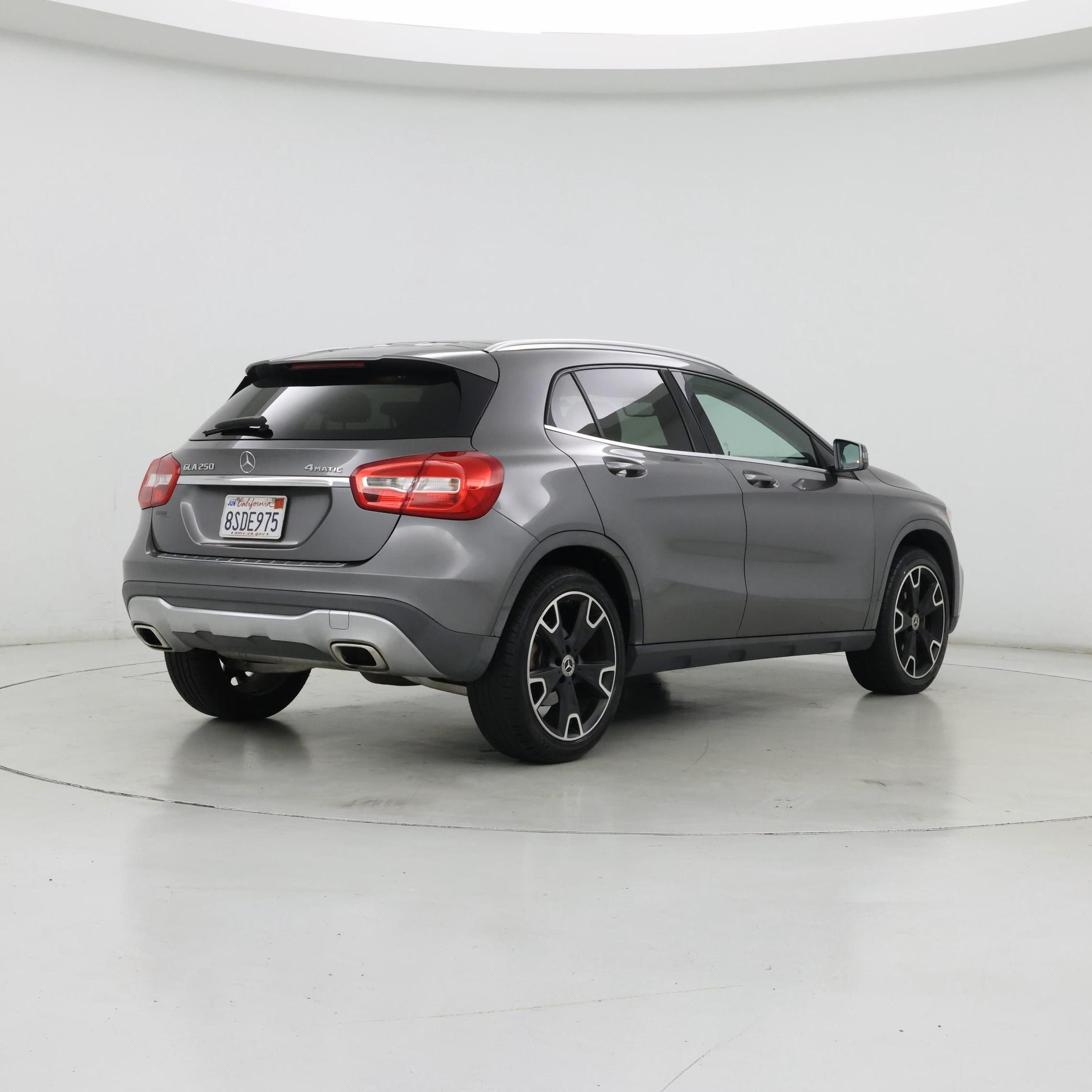 Thumbnail: 2020 Mercedes-Benz GLA - 8