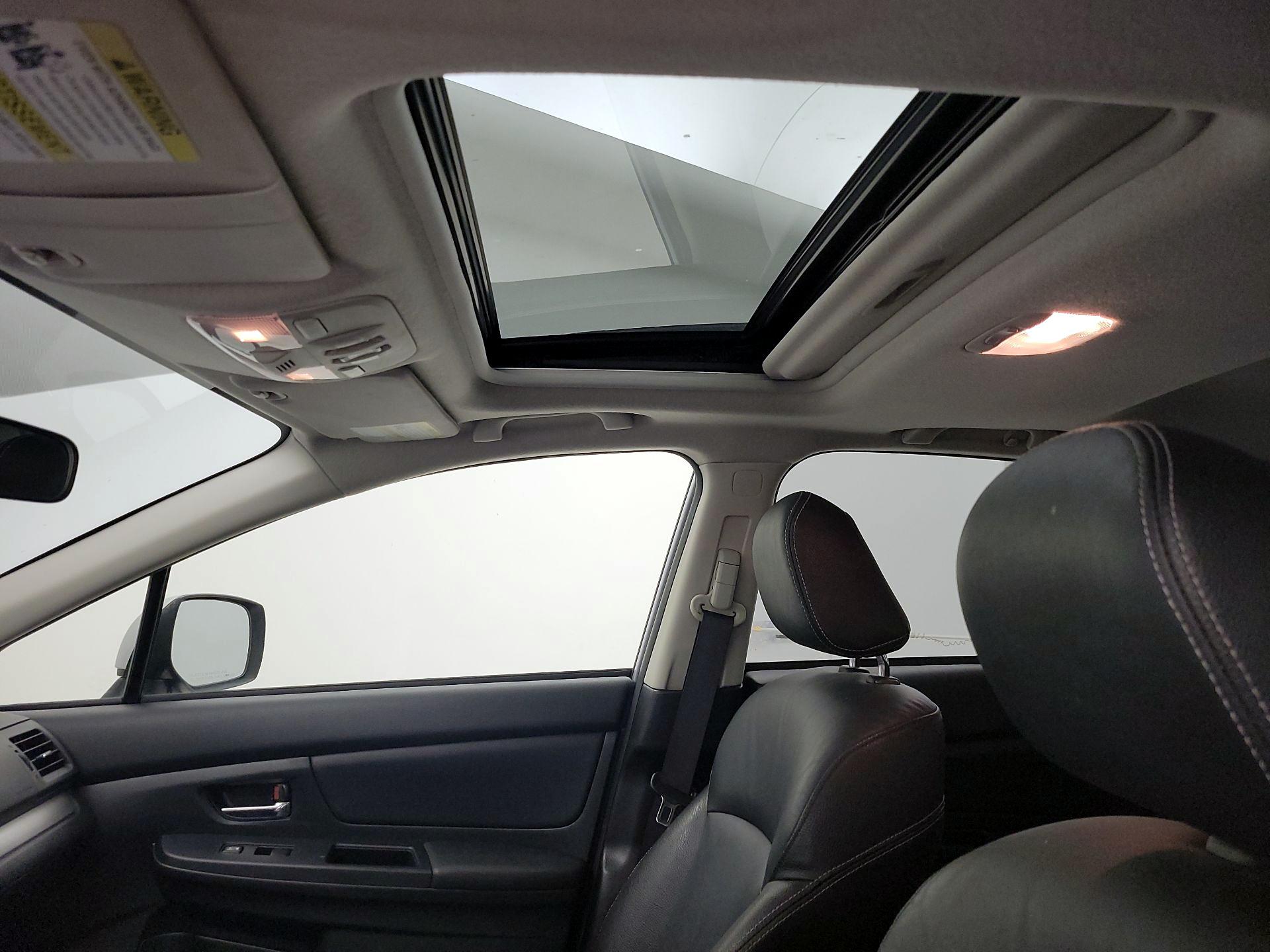 Thumbnail: 2014 Subaru XV Crosstrek - 20