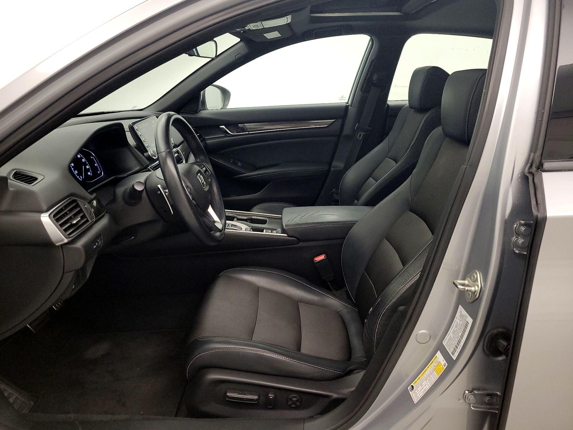 Thumbnail: 2018 Honda Accord - 11