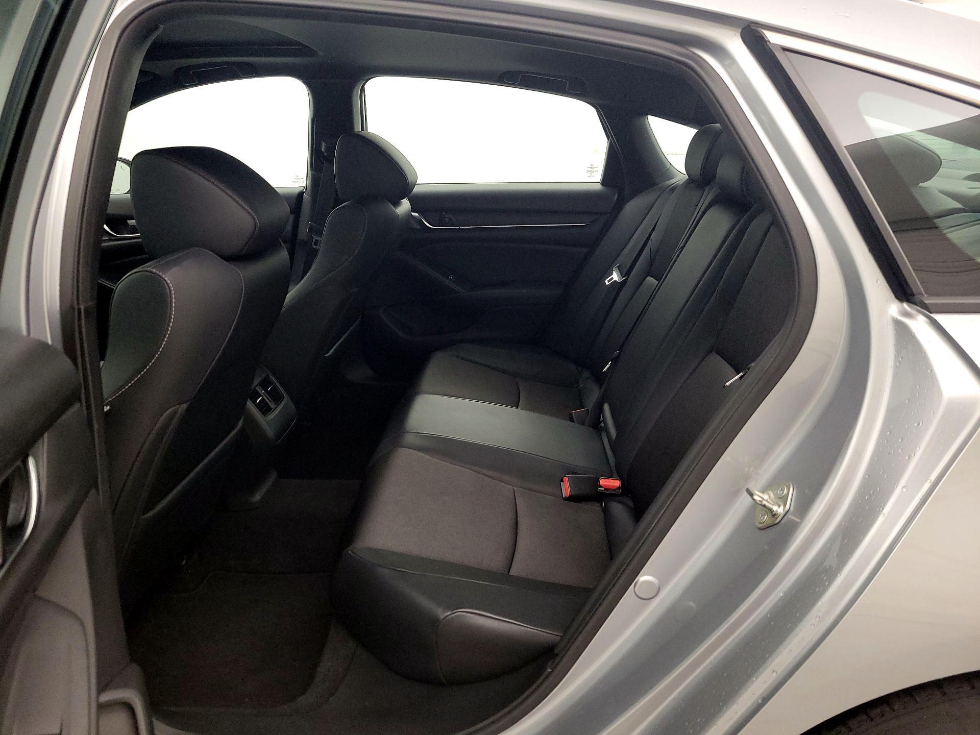 Thumbnail: 2018 Honda Accord - 20