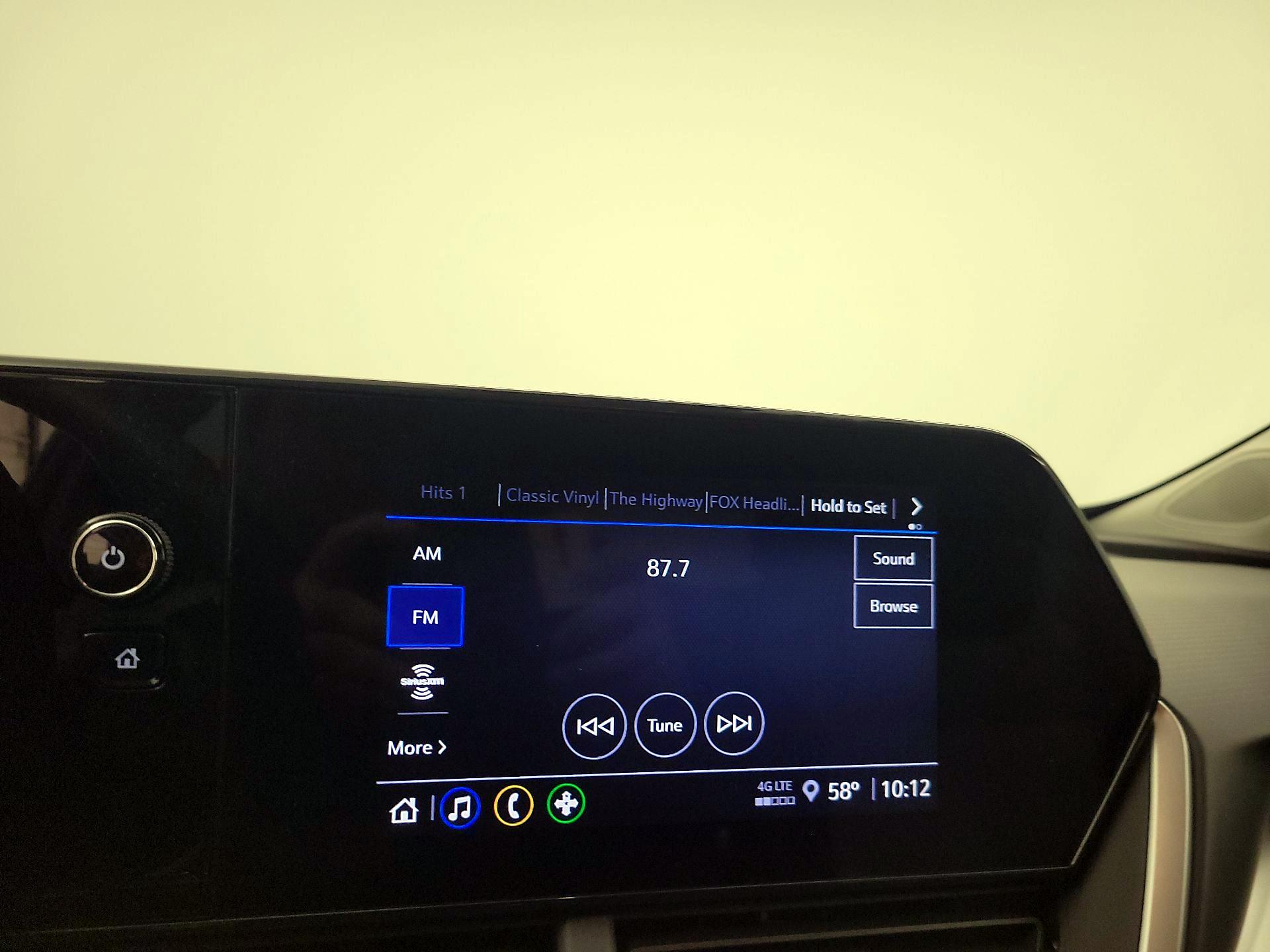 Thumbnail: 2024 Chevrolet Trax - 15