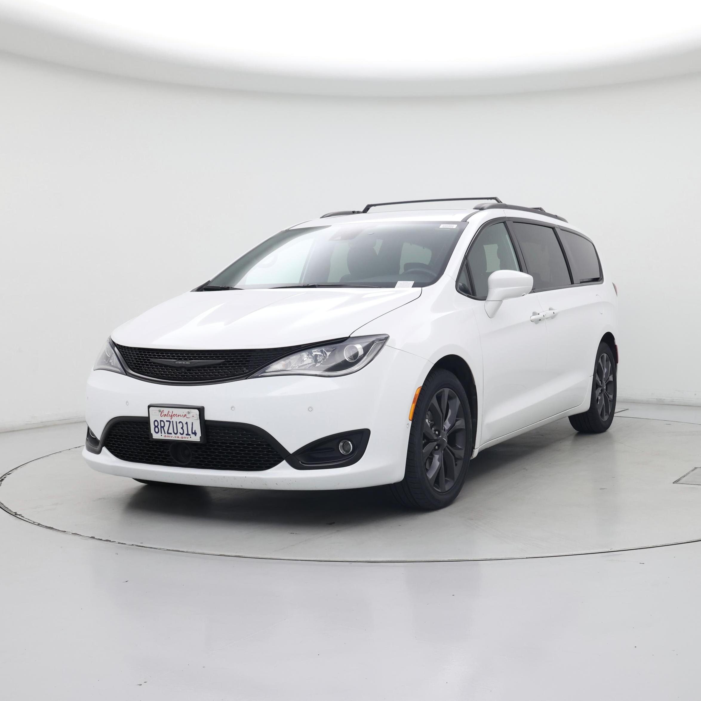 Thumbnail: 2020 Chrysler Pacifica - 4