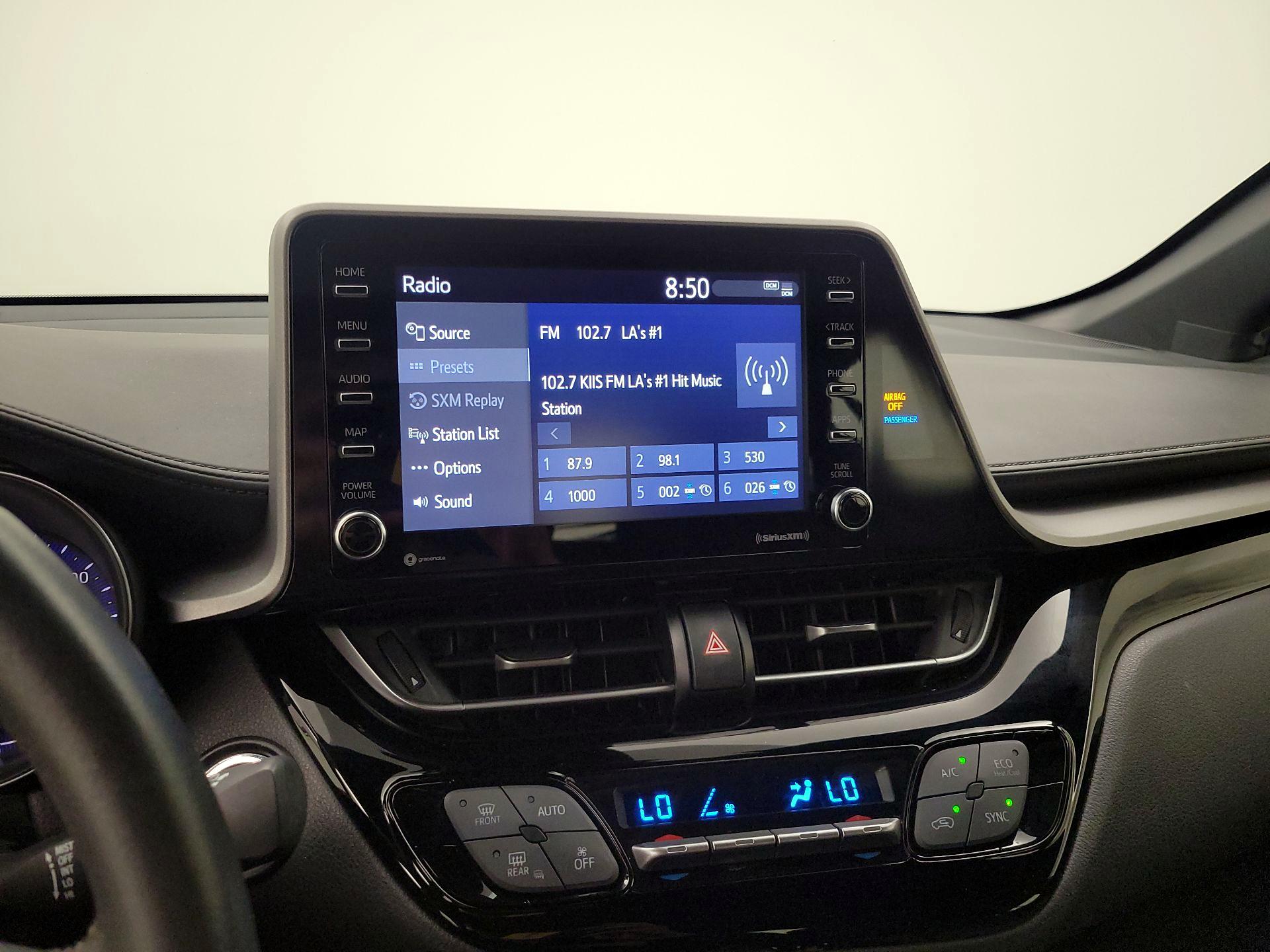 Thumbnail: 2022 Toyota C-HR - 15